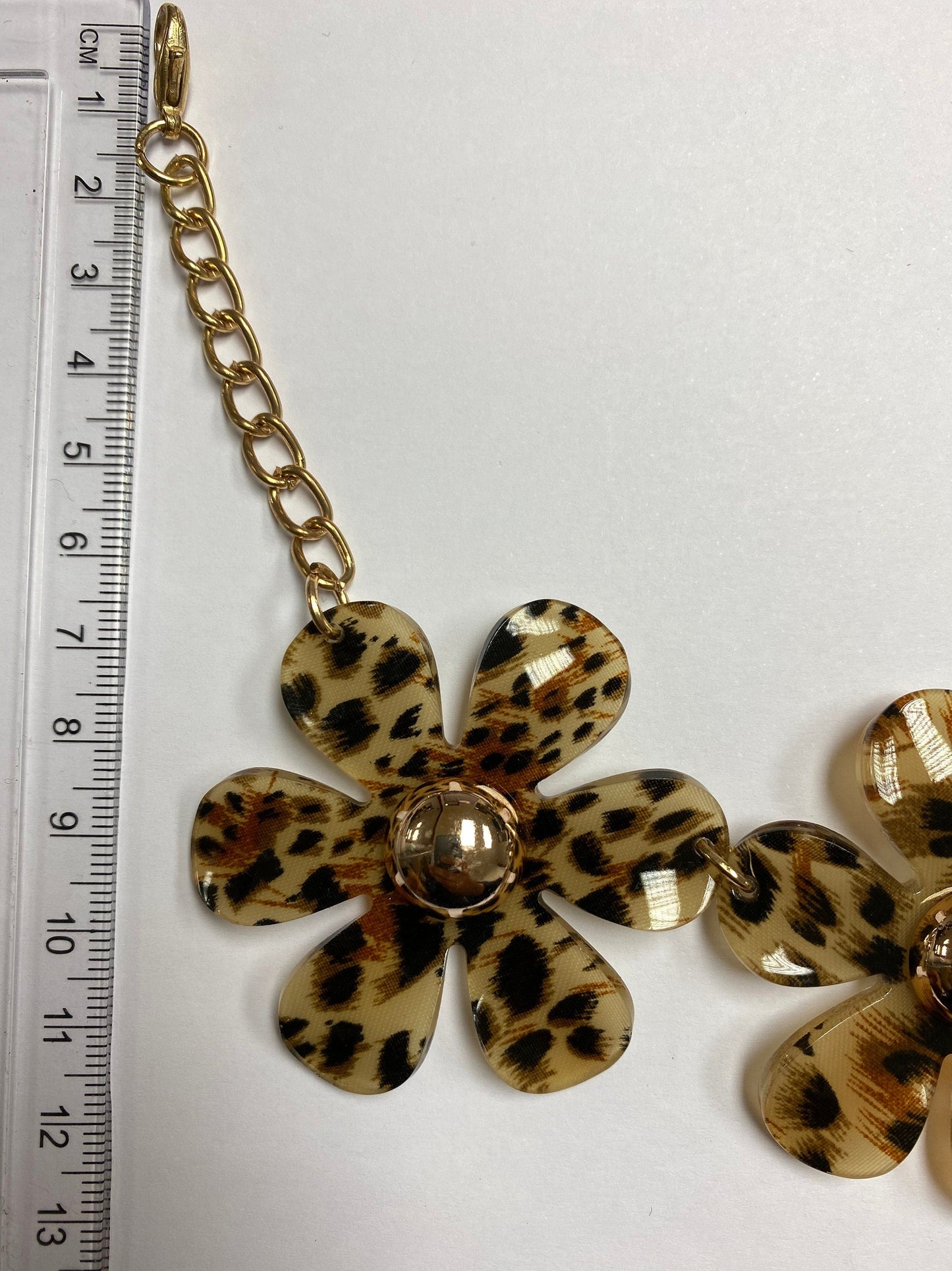 Daisy chain mini necklace, leopard necklace, necklace