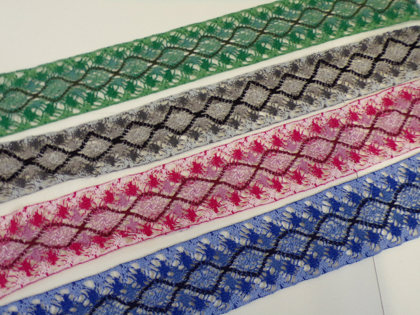 Vintage Style 100% Cotton Lace Trim, cotton lace, multi colour lace, boho lace, fancy lace, lace