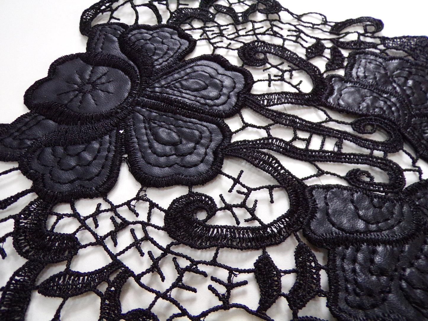 Black Large Neck Trim, poly and pu neck trim