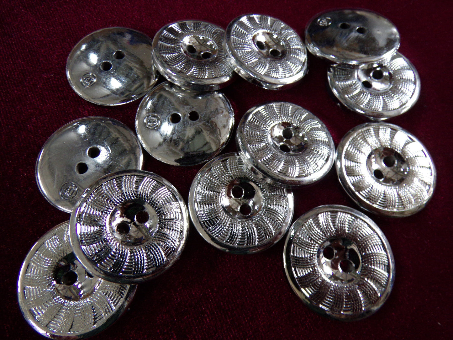 Silver Metal Look Buttons, 2-hole Round Buttons 25mm 40L Pack of 6