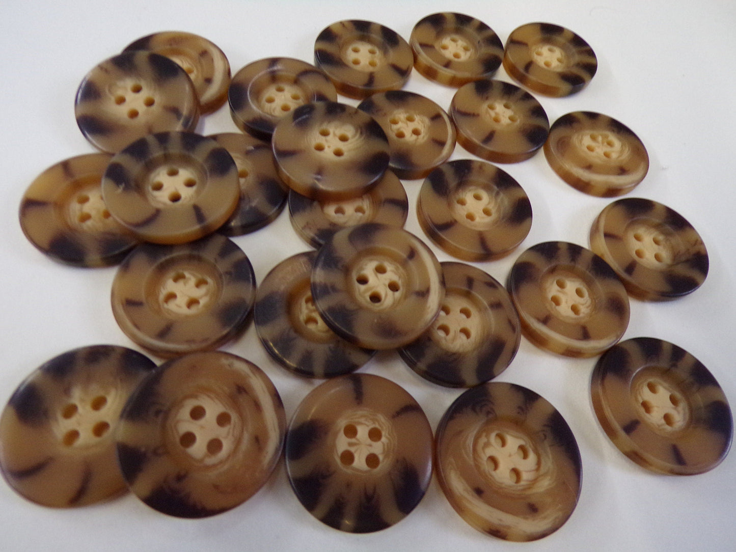 High quality Horn Buttons 23mm 36L 2 or 4 hole