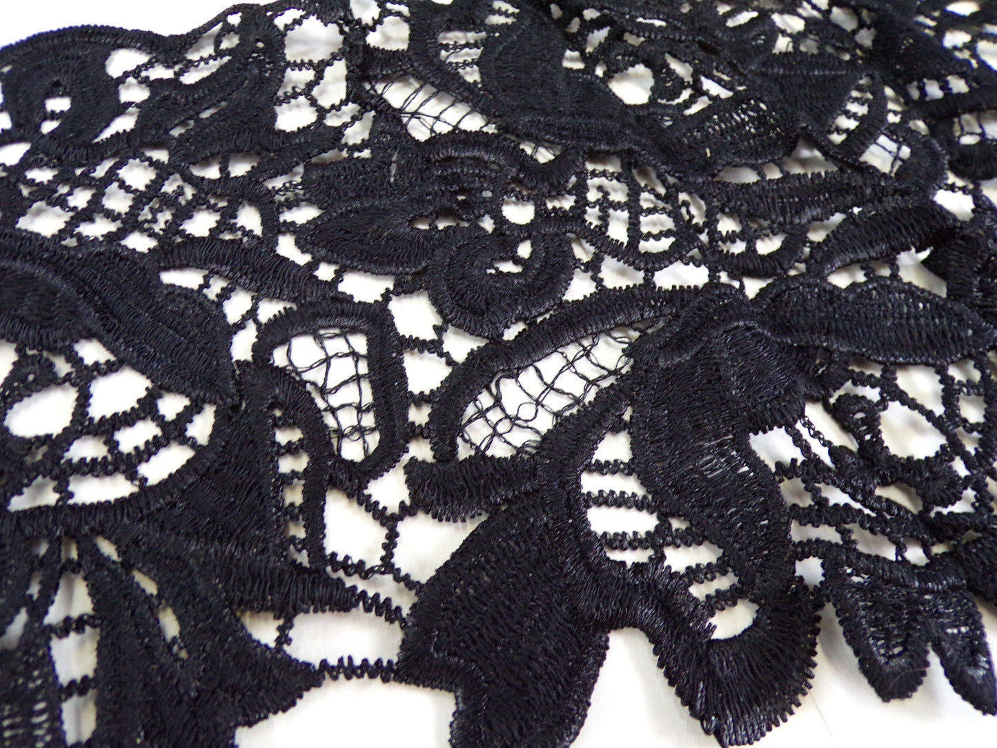 Black Elegant Guipure Trim 16.5 mm, Decorative Floral Patch for tops, dresses, dancewear, underwear, Sewing Craft, Bust trim