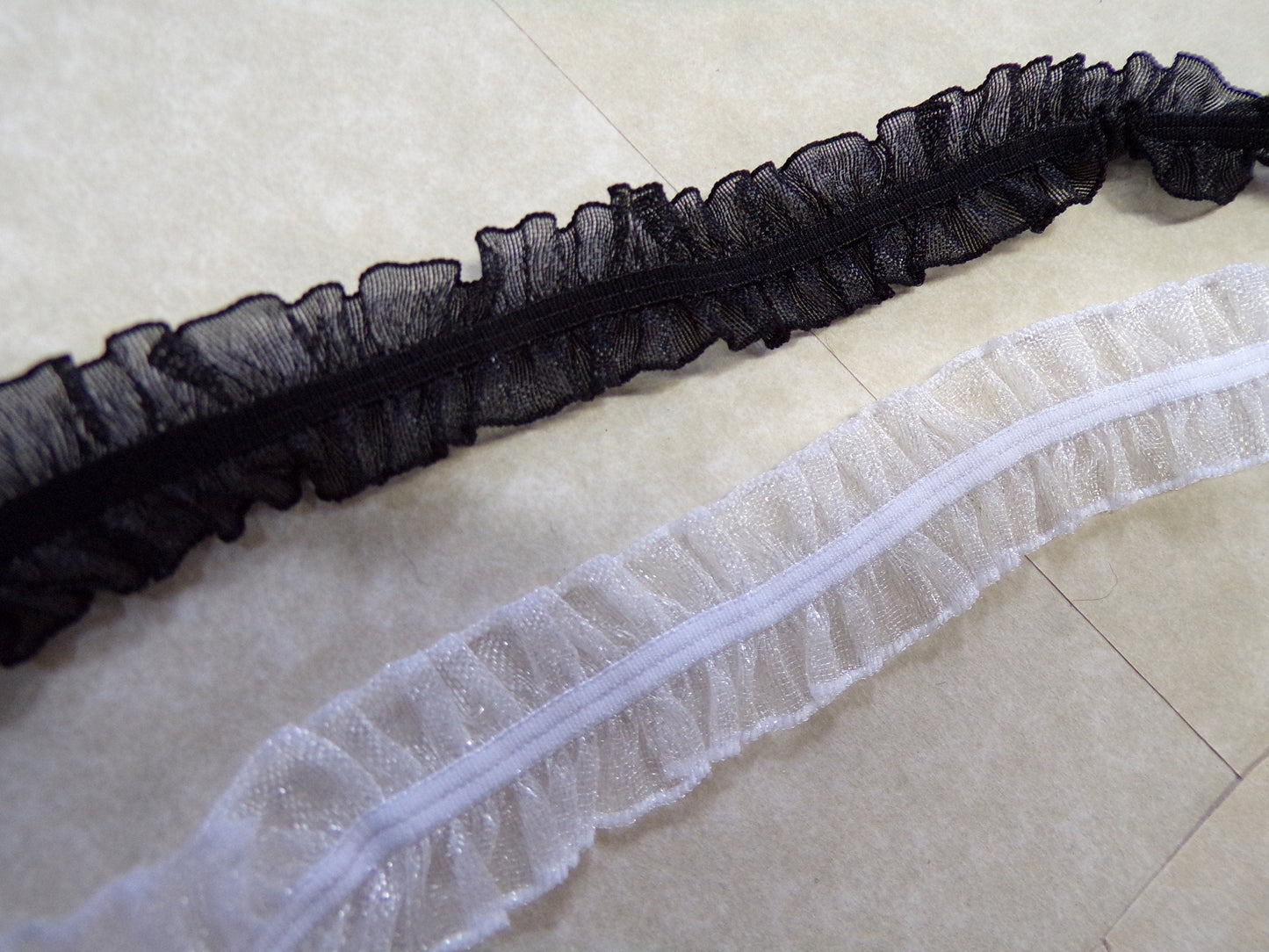 Pleated Stretch Lace Trim, Lace, Elastic, Ribbon, Black, White, 2cm wide, organza frill, elastic frill.
