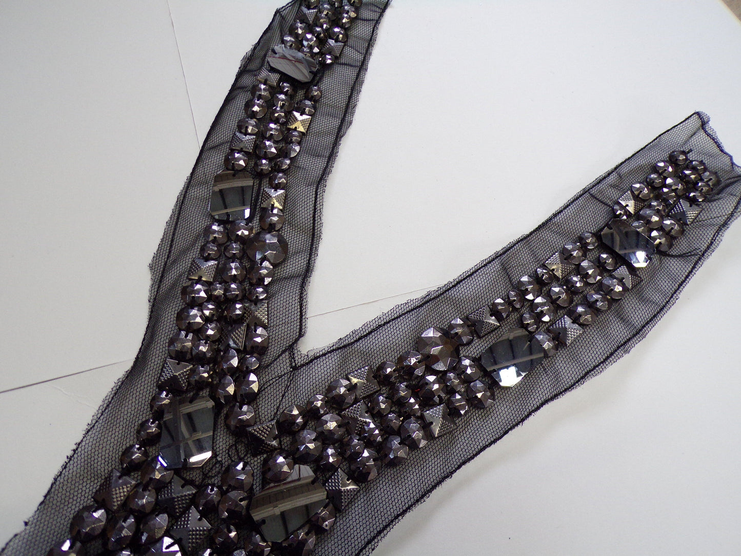 Beaded diamond mesh Collar, Applique, V Neck, 4 colours, jewel neck trim, stone trim