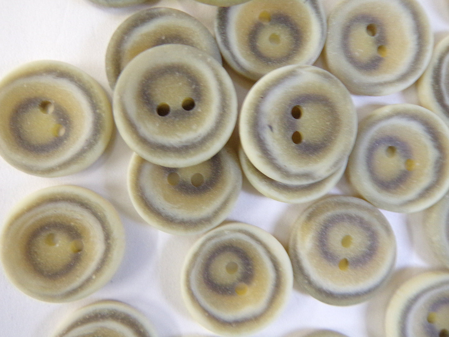 6pcs Matt Buttons, Beige Fancy Buttons for Sewing and Knitting 20mm 32L. Buttons, stone buttons,