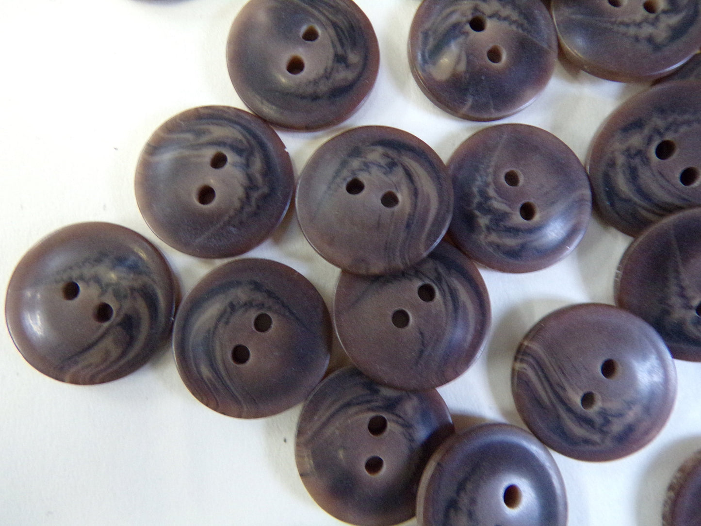 6 pcs Brown Buttons, 2-hole 18mm 28L Imitation Wood Pattern, Shirt Buttons, Coat Buttons, Sewing Button