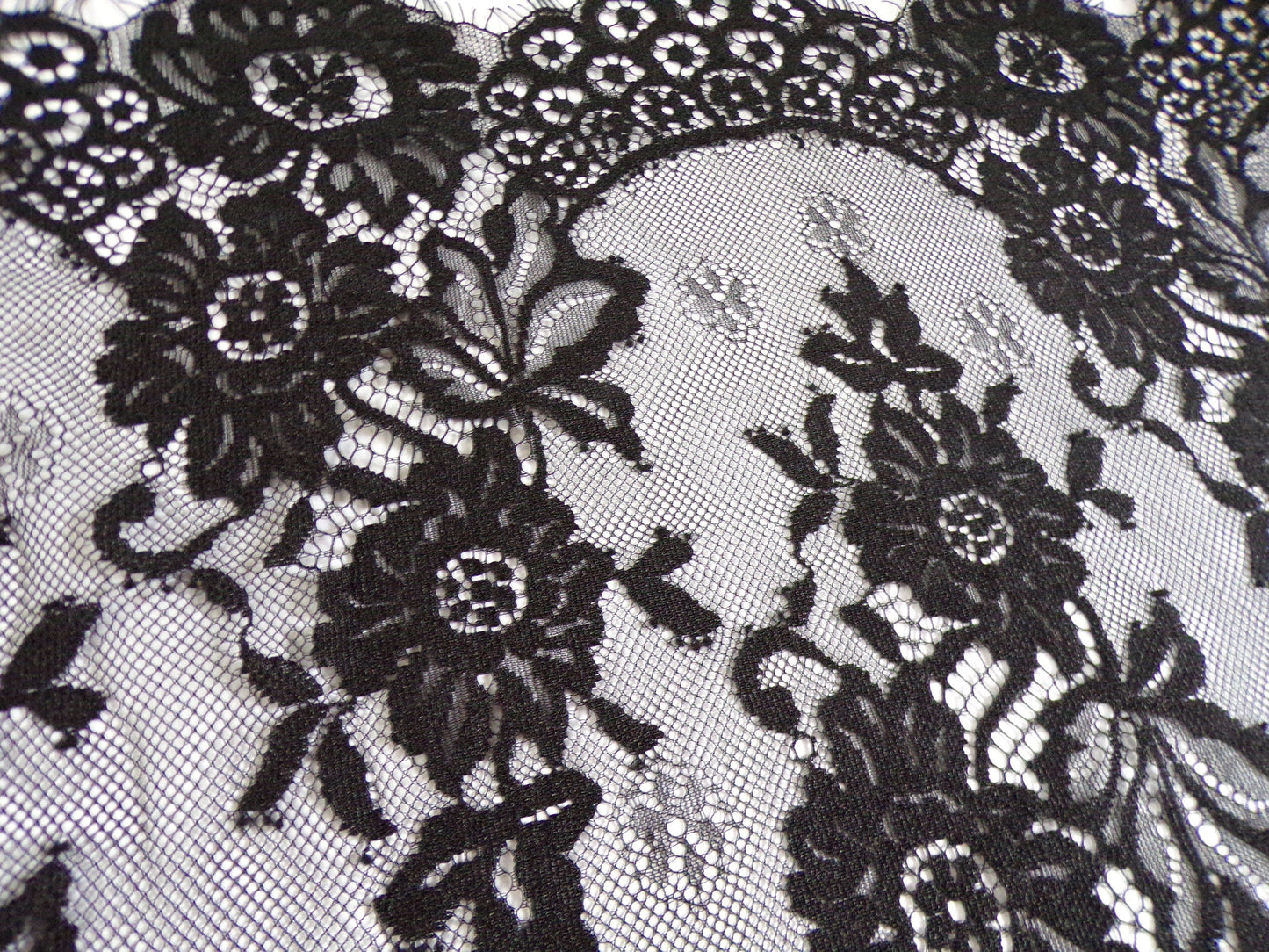 32cm Black or Ivory Delicate Black Eyelash Lace Trim, French Lace, Lace, Sewing, Craft, fashion lace, eyelash lace