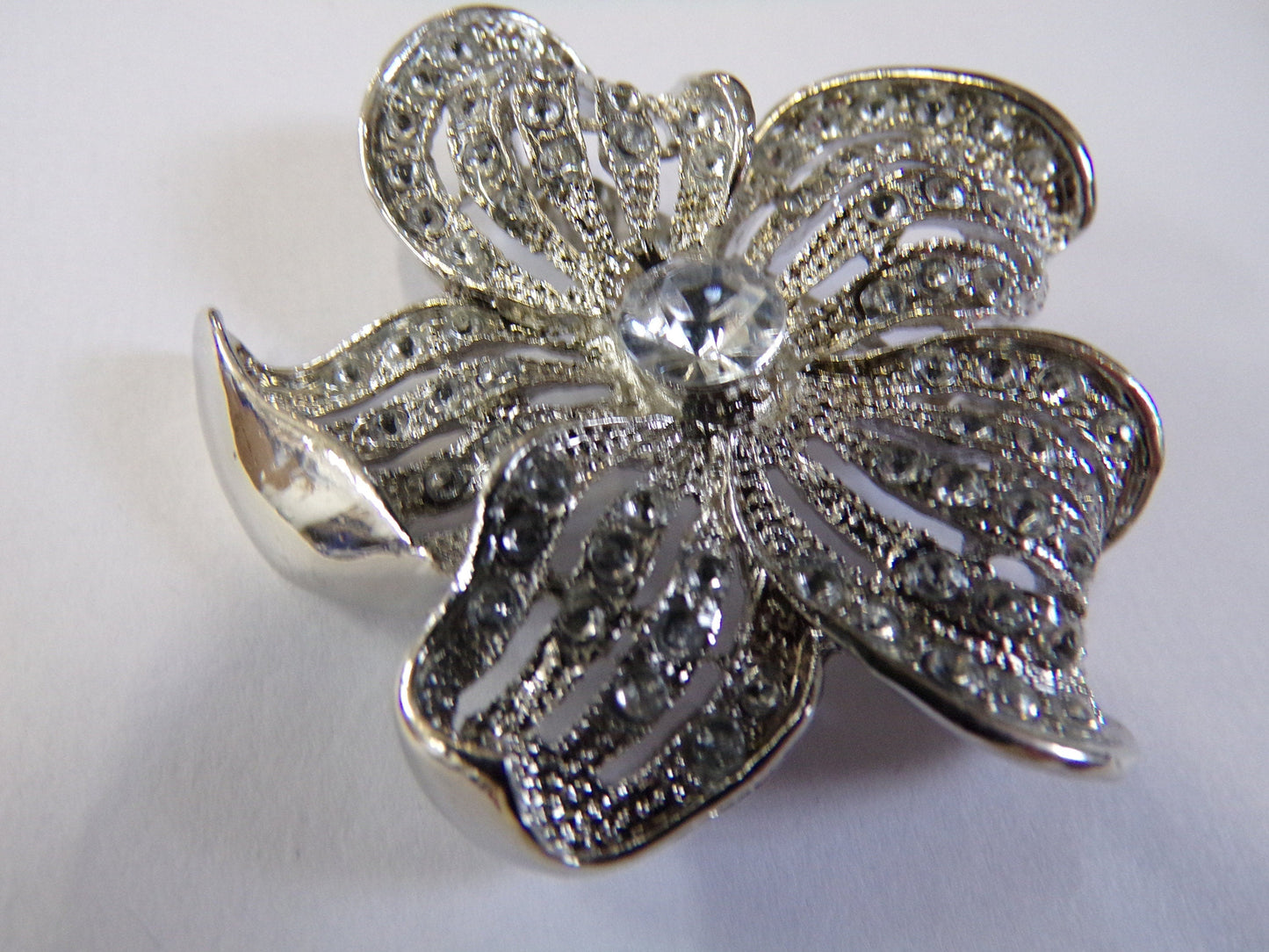 Diamante Flower Brooch, Rhinestone Jewel, 5cm Brooch, Multi Purposes brooch, Sparkling Brooch, Pin-on Brooch, brooch, Silver or Gold