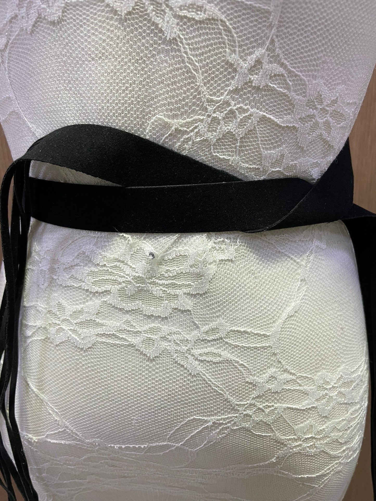 2cm wide, Faux suede belt, tie belt, belt, black belt, velvet belt, tie up belt, boho belt