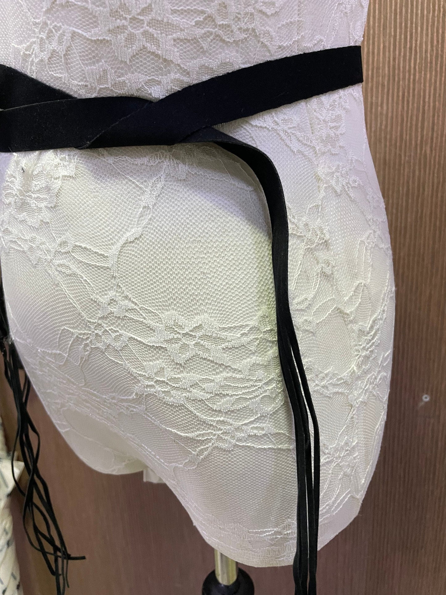 2cm wide, Faux suede belt, tie belt, belt, black belt, velvet belt, tie up belt, boho belt