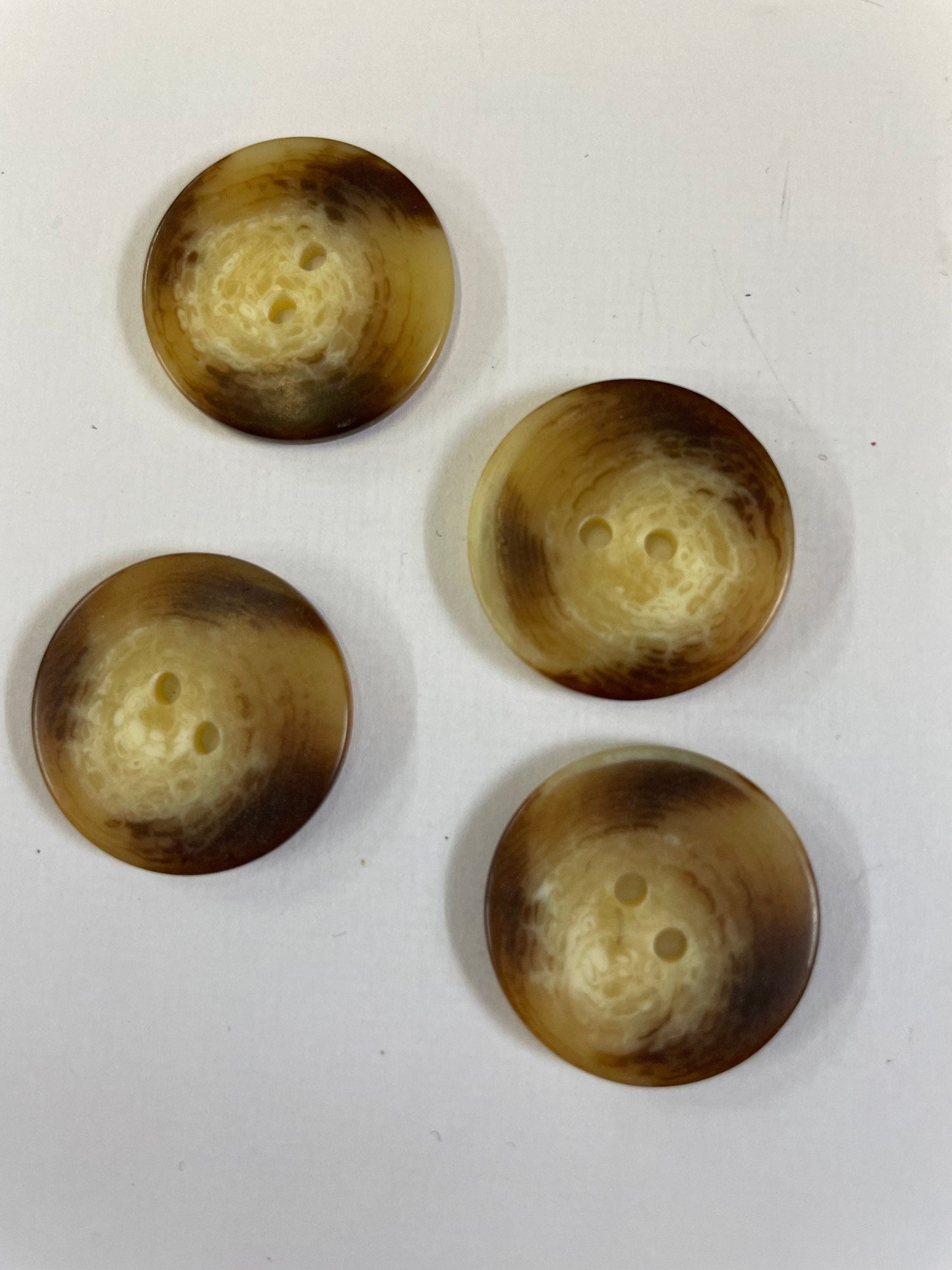 Classic horn button, horn buttons, bone buttons, 23mm - 36L, buttons