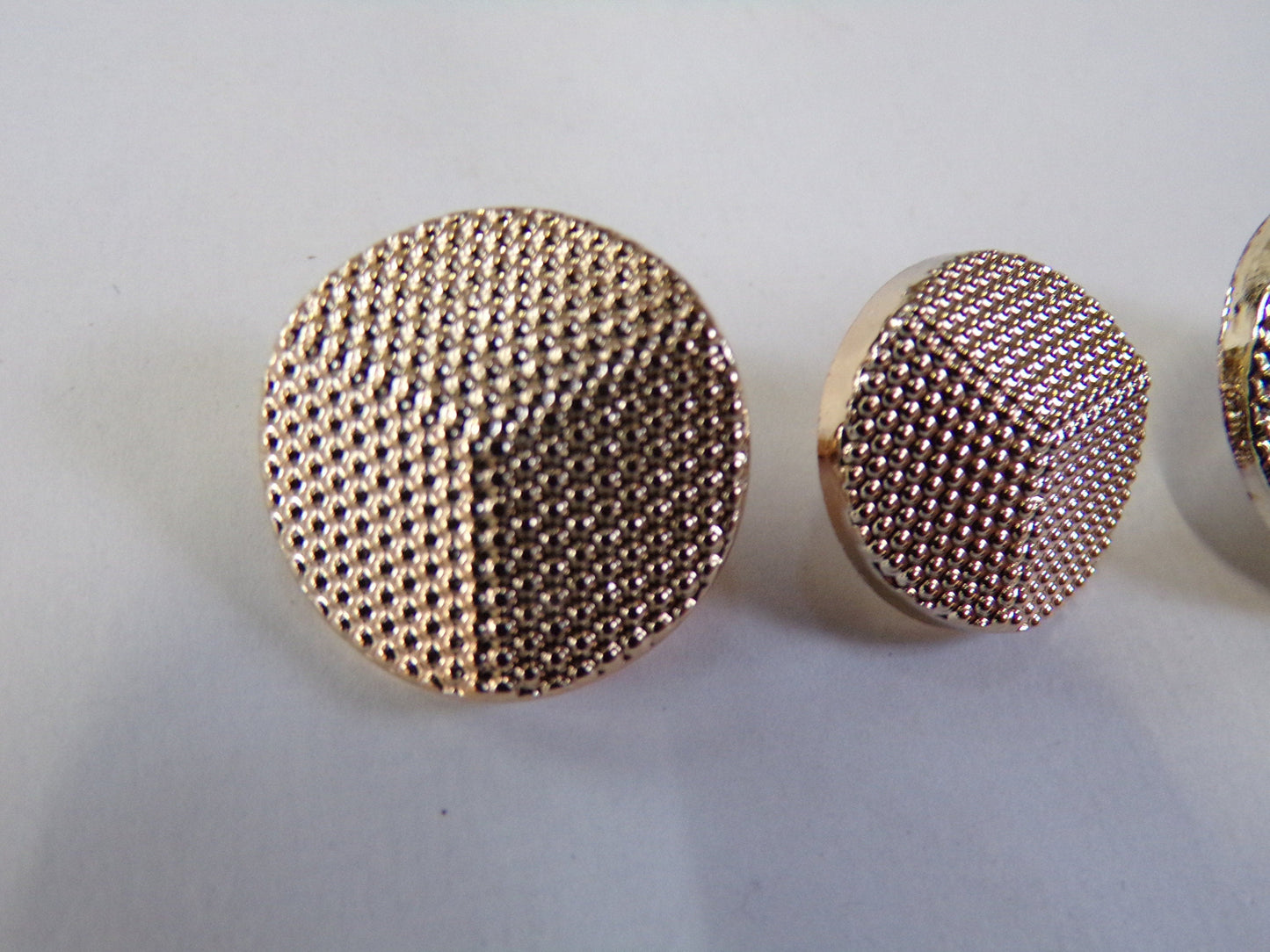 6pcs, Gold Buttons with 3D Effect, Shank Buttons 18mm(28L) 21mm (34L) Sewing Buttons, gold buttons, shank buttons, fashion buttons