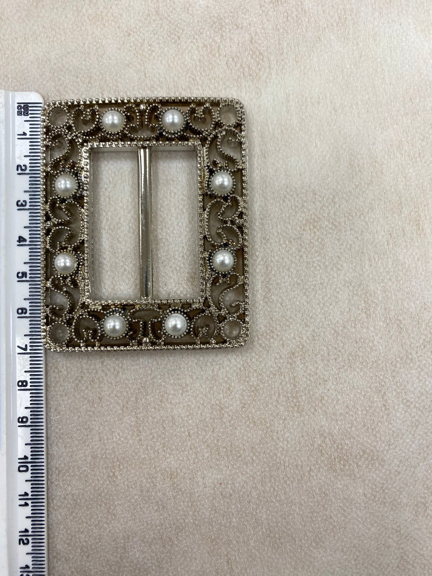 Silver Buckle, Pearl Buckle, Plastic Silver
