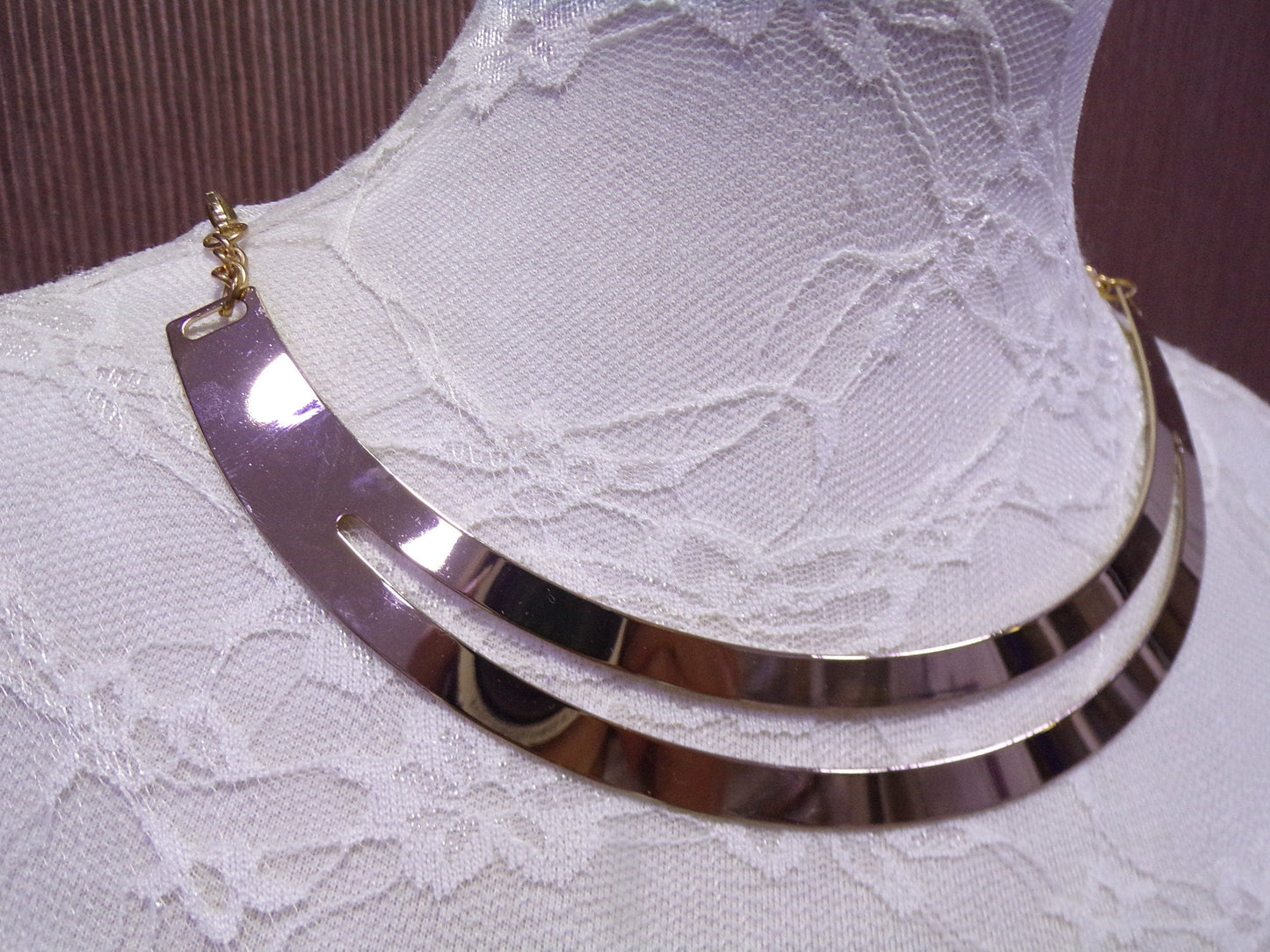 Gold Neck Trim, Gold Metal Necklace, Jewel Neck Trim with clips