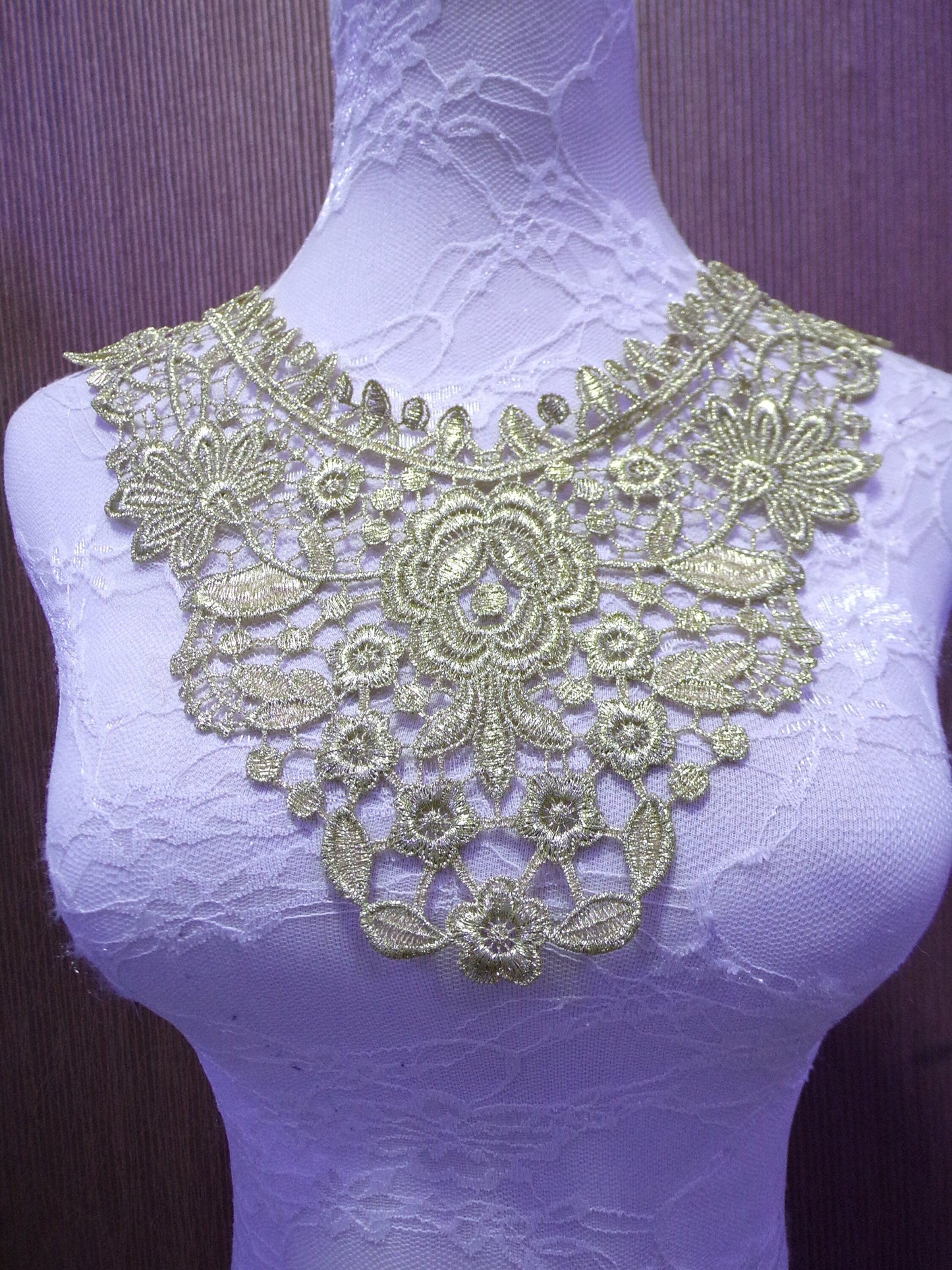 Gold Lurex Applique, Boho Trim, Laced Neck Trim, Poly neck trim, Vintage neck trim