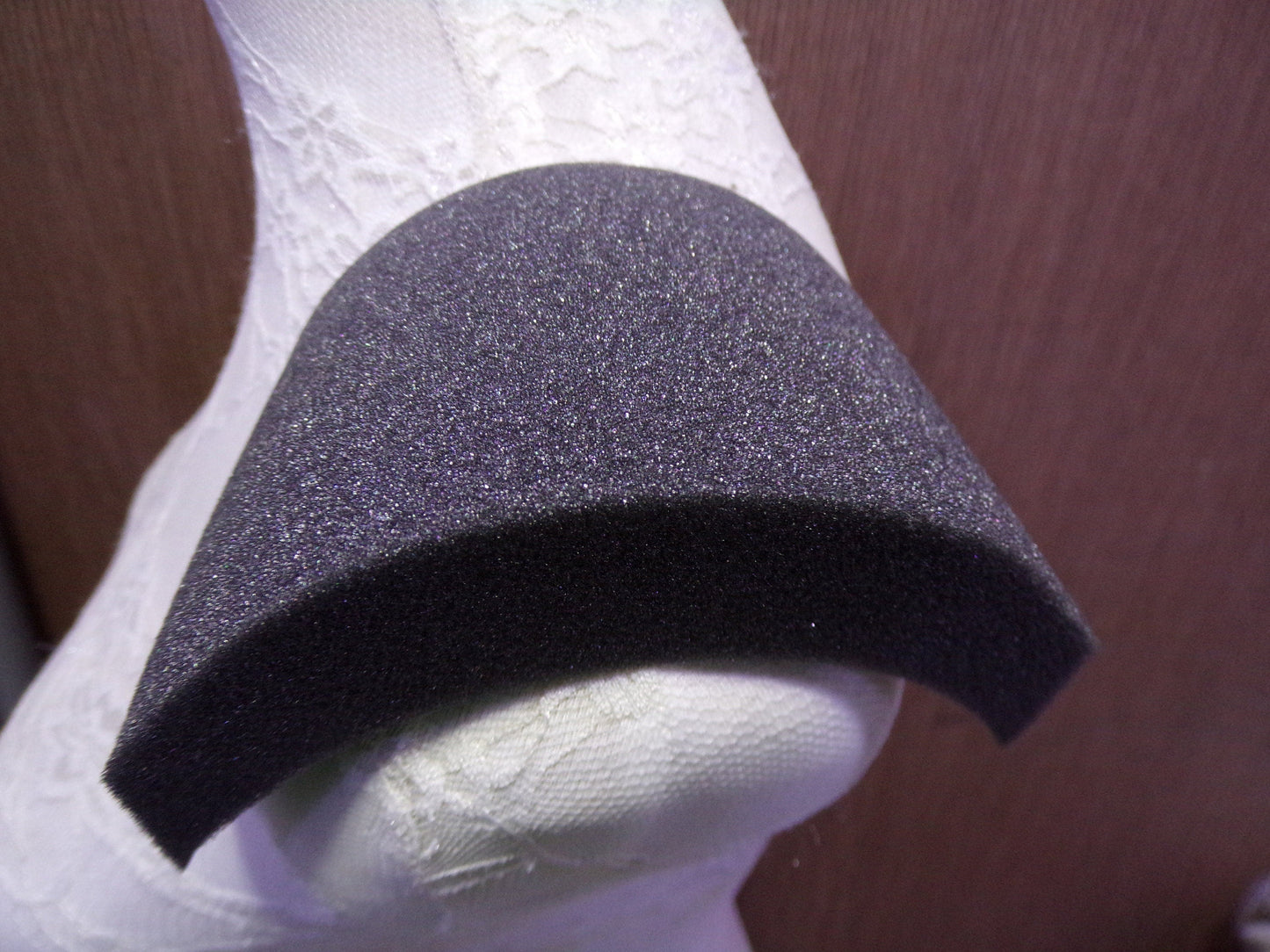 30mm, Extreme shoulder pads, fashion pads, uncovered shoulder pads, shoulder pads, large shoulder pads, runway, foam pads, foam shoulder pad