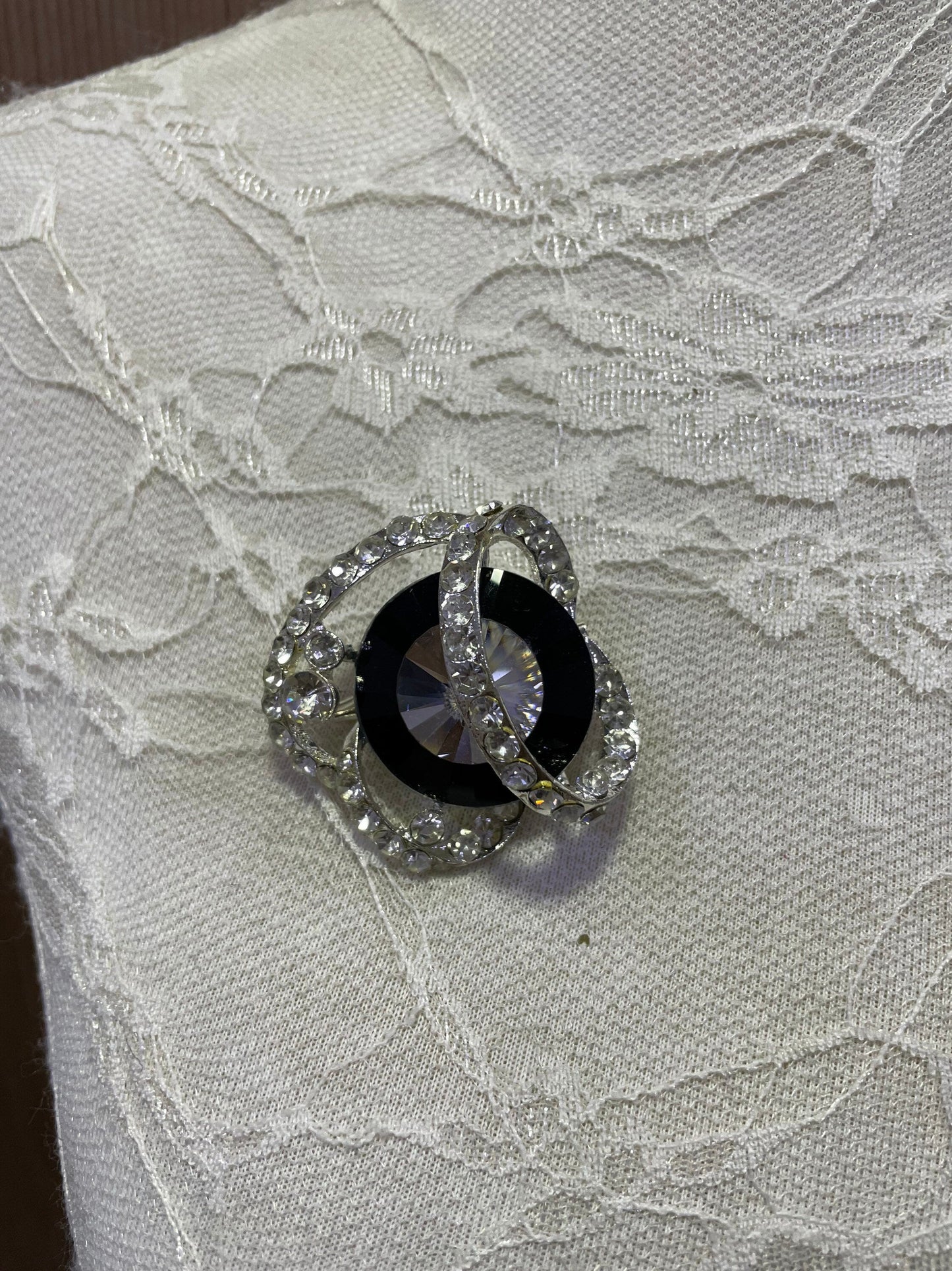 Jewel brooch, gem brooch, brooch, diamanté brooch