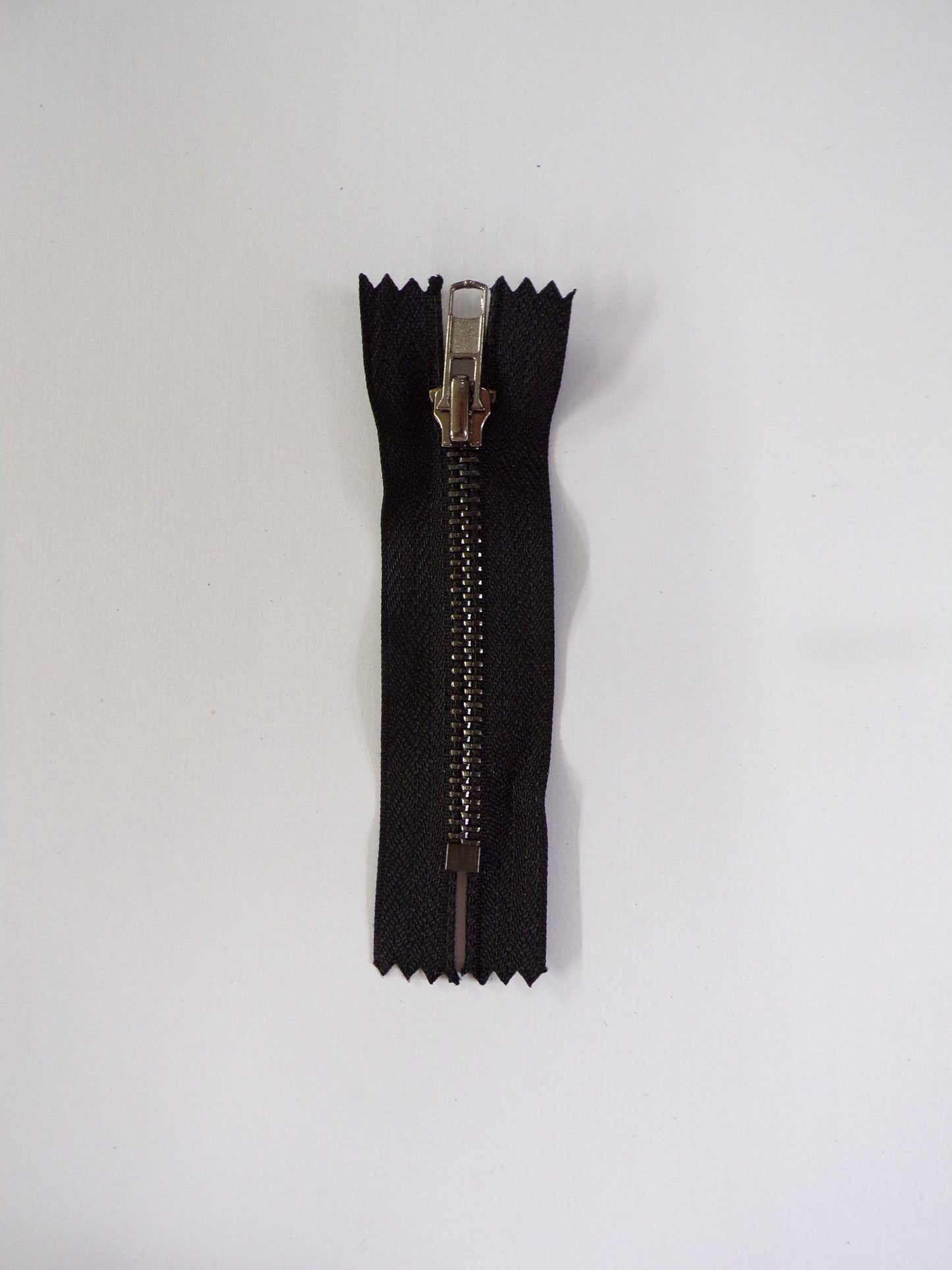 9cm Zip, Black Closed Ended Zip with Metal Teeth, Black Zip, Silver Zip, Closed End zipper, Dress zip, Clothing zippers