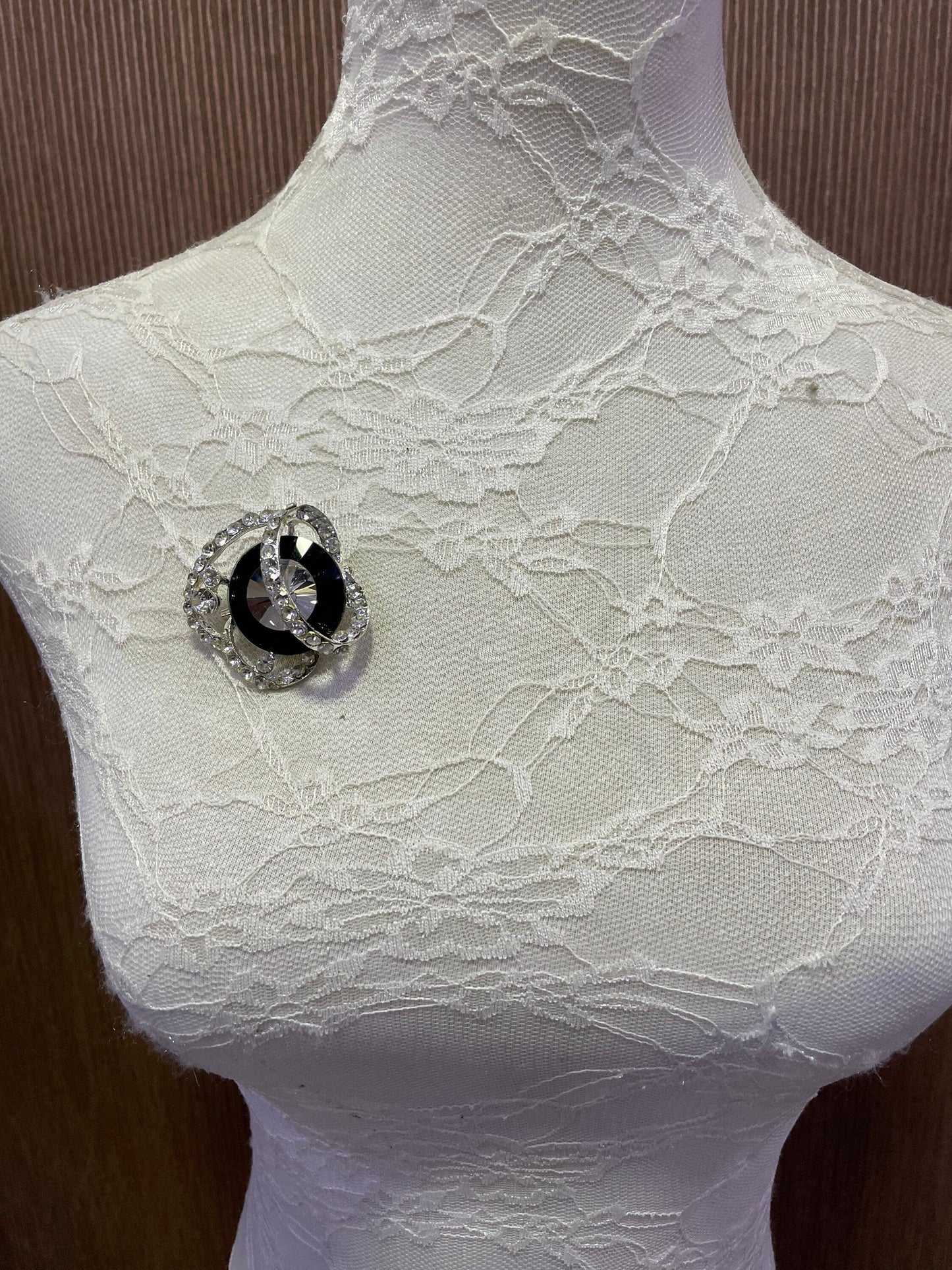 Jewel brooch, gem brooch, brooch, diamanté brooch