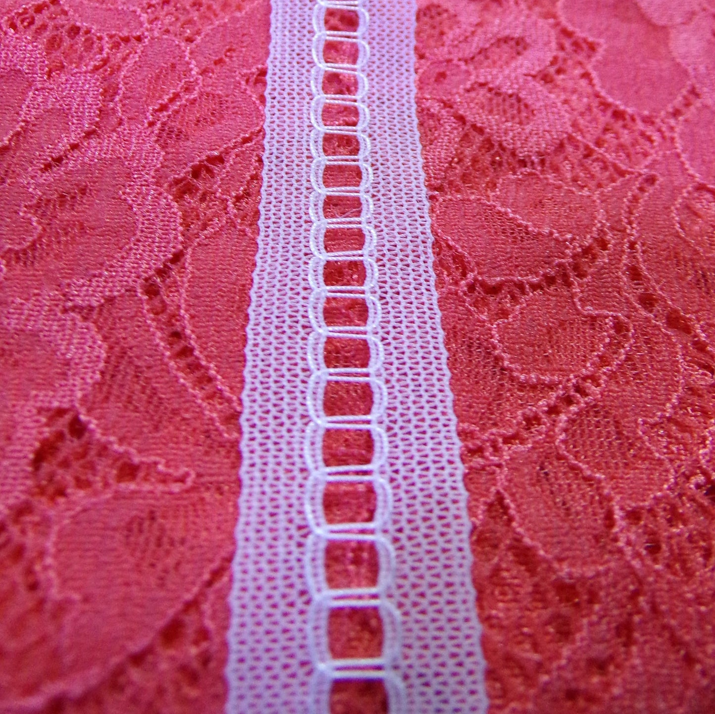 2cm wide White Delicate Lace, Lingerie lace, Decorative Lace for Dress, Top, Underwear Sewing, Craft, white lace, loop