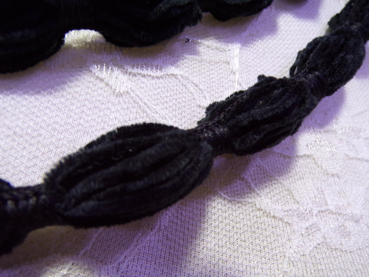 1mtr Black Velvet Trim, Decorative Trim for Sewing, Craft, Home Decor, 2cm wide