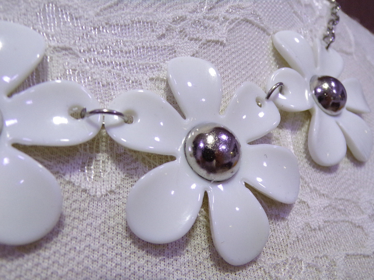 Jewel Floral Neck Trim with clips, Daisy Necklace, Choker Jewel Piece, Jewellery