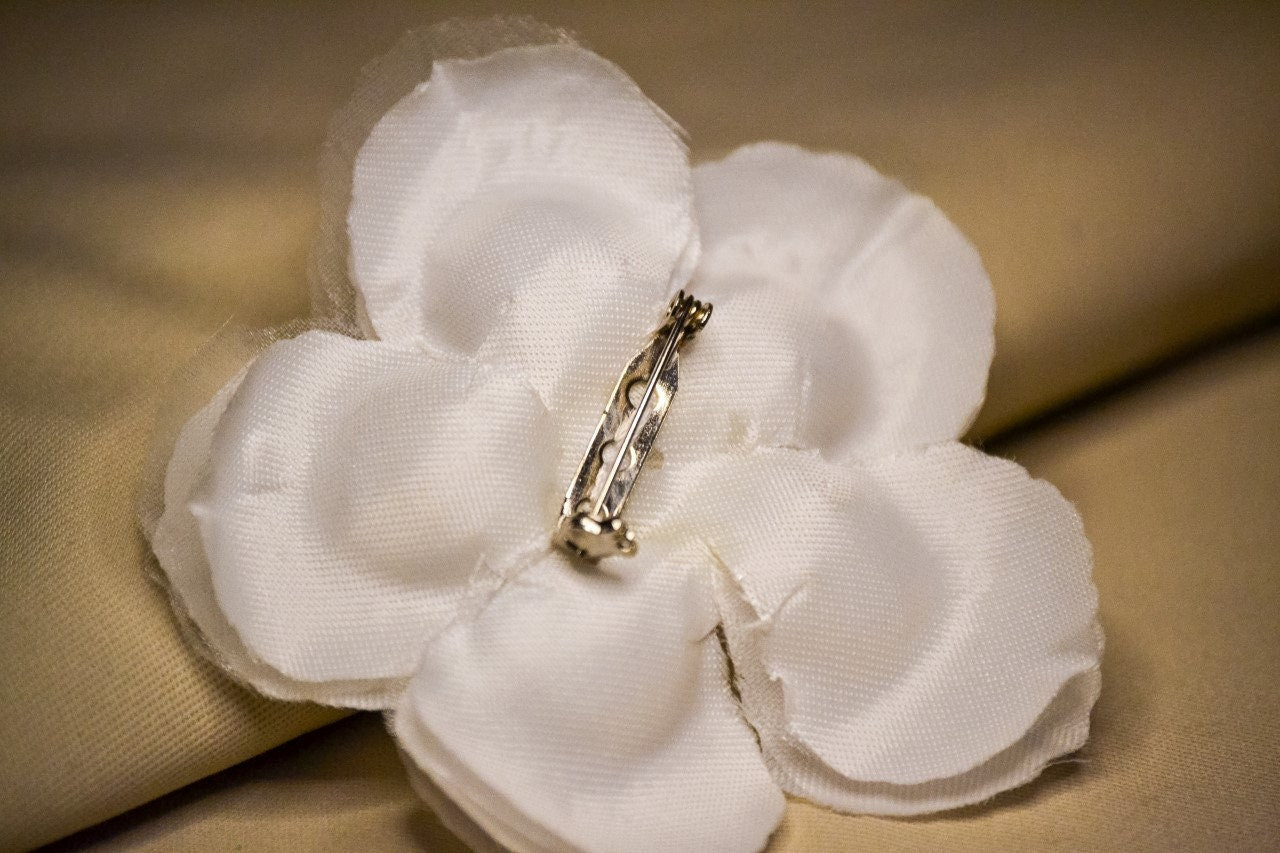 Flower Corsage Pin, Flower brooch, Occasional Flower pin