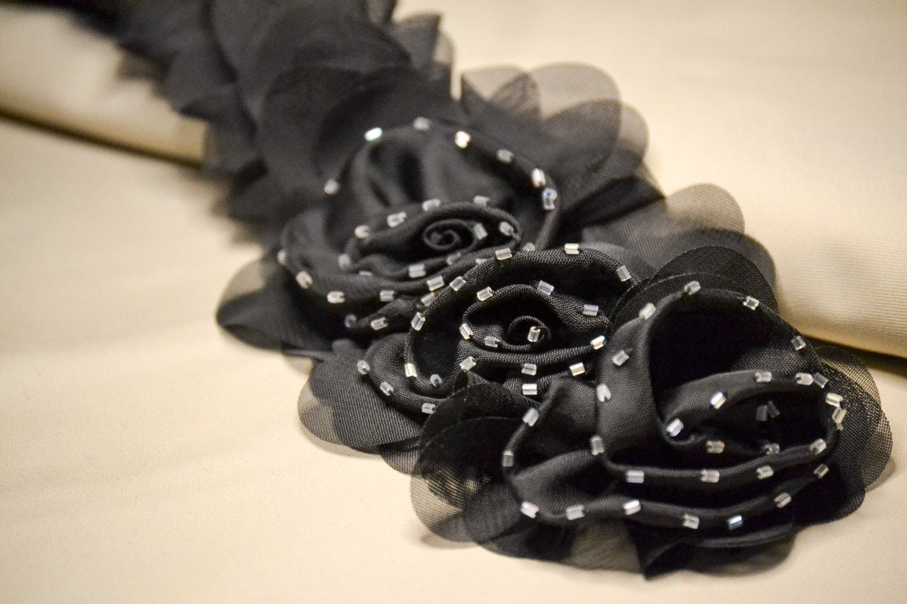 Rose MeshTrimming, Rose Applique, sew-on Flower, Floral trim, Floral lace, Decor, Sewing, corsage, beaded flower, couture flower