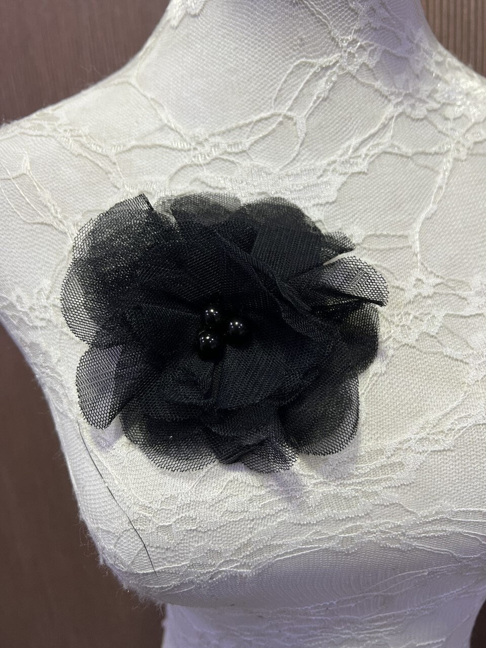 Delicate Mesh with pearl beaded Rose Brooch Pin, Mesh Rose Pin, Mesh Rose Brooch, Bridal Flowers, Bridal Rose, corsage