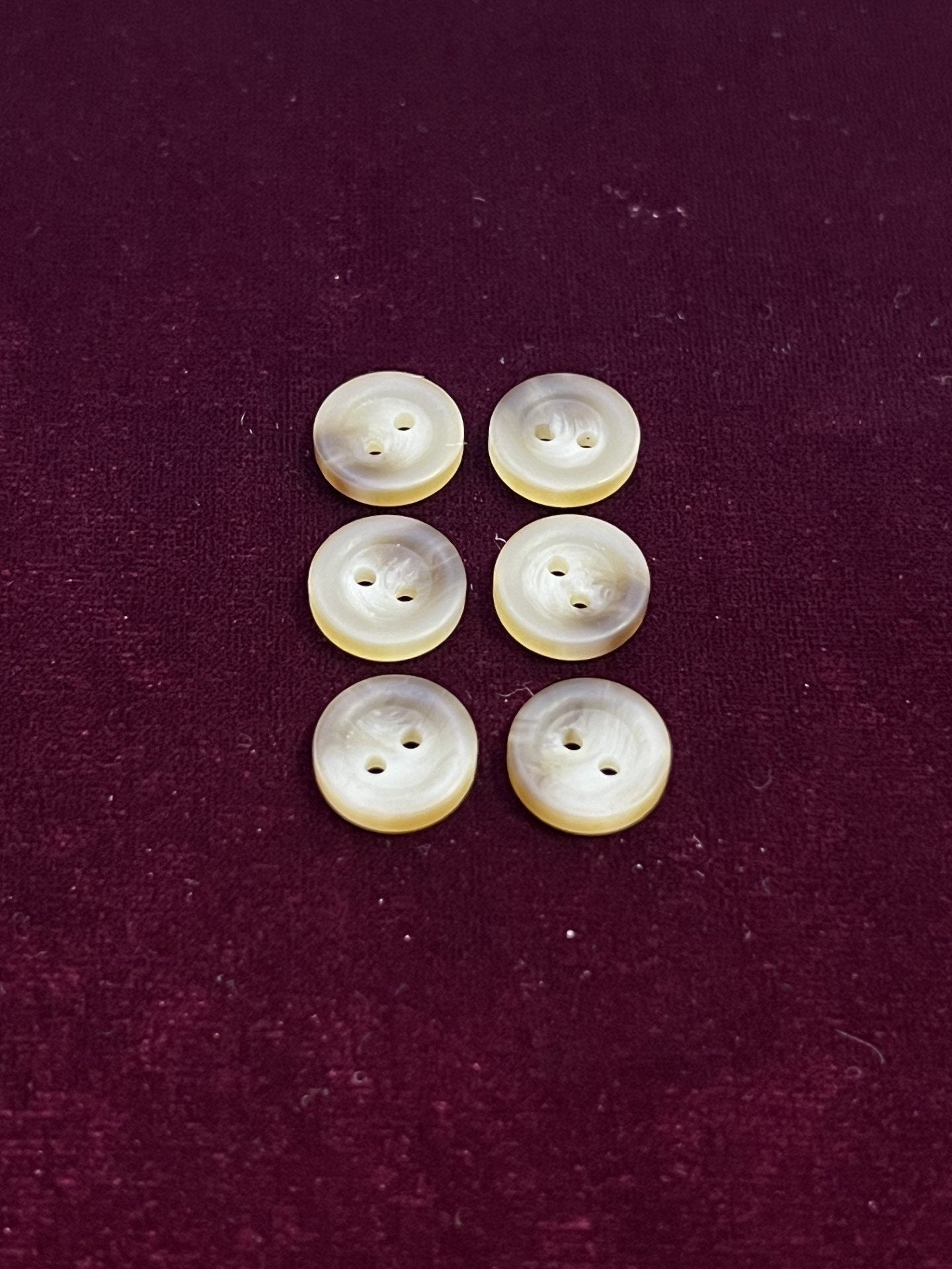 6pcs, Horn Buttons, brown buttons, 12.5mm 20L, 15mm 24L, 25mm 40L, 2 hole button, brown buttons, 3 sizes matching buttons. Bone buttons