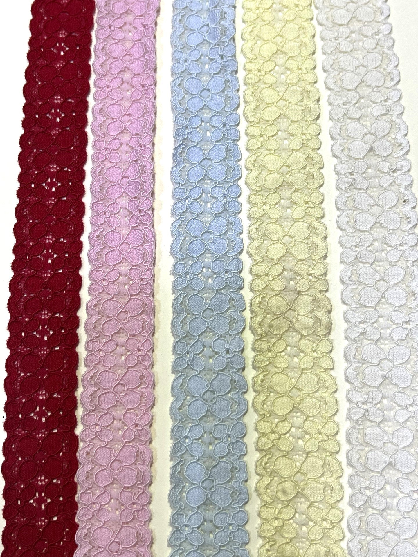 3cm wide Stretch Lace Trim, in 5 Colours, Elastic Lace Trim, Thin lace, Lingerie lace, lace, stretch lace, French lace