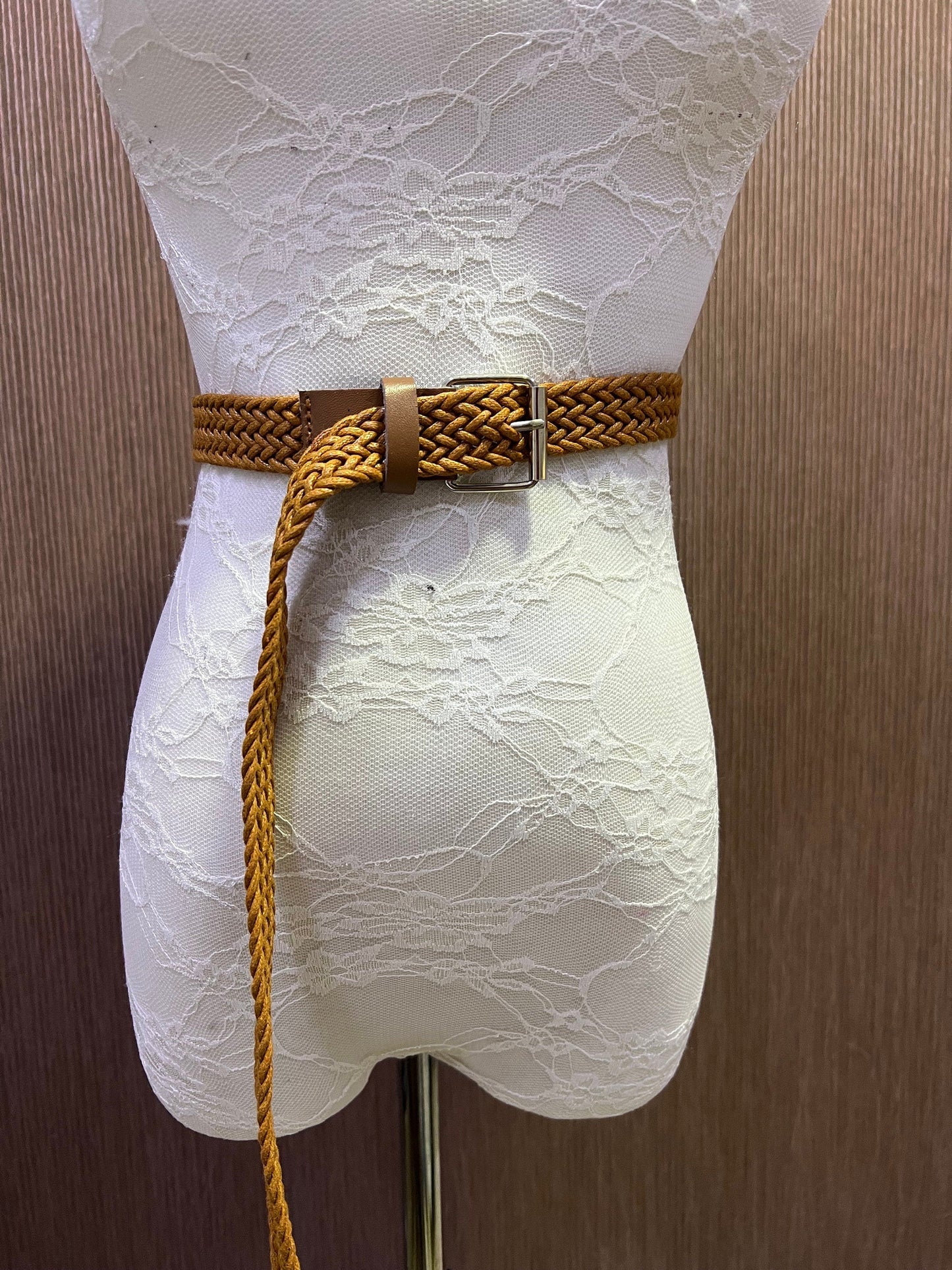 Brown Elasticated Raffia Belt with Wicker style buckles, 123.7 cm stretch belt, belt, vintage belt, boho belt, Y2K Fashion, Tan Belt