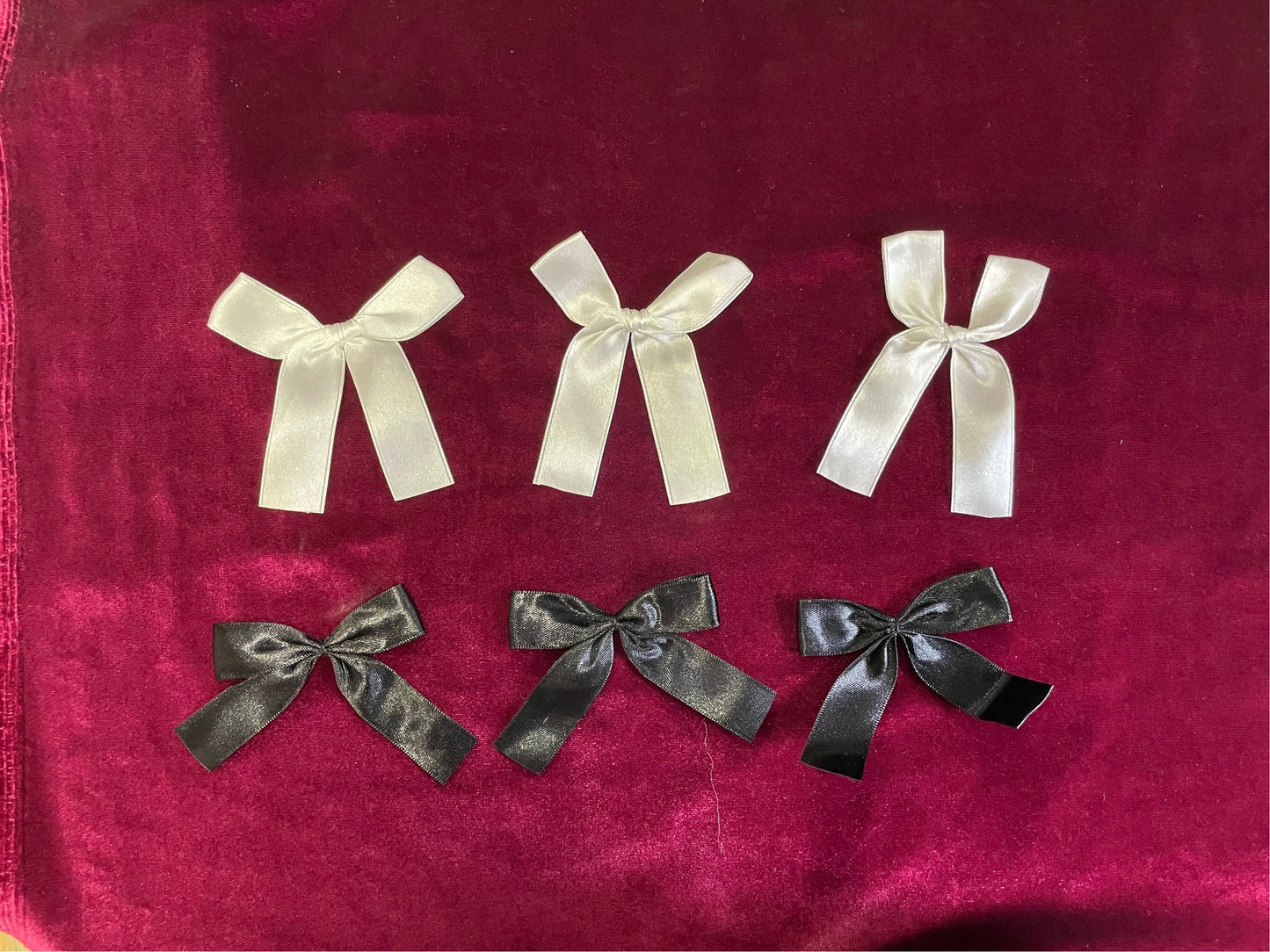 20mm bows, satin bows, ribbon bows.