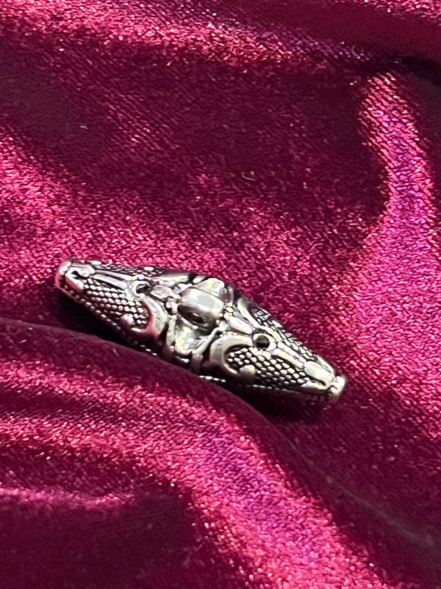 Antique Silver Toggle Buttons, Vintage Toggle Button, Sewing, Knitting, knitwear button, knitwear buckle, toggles