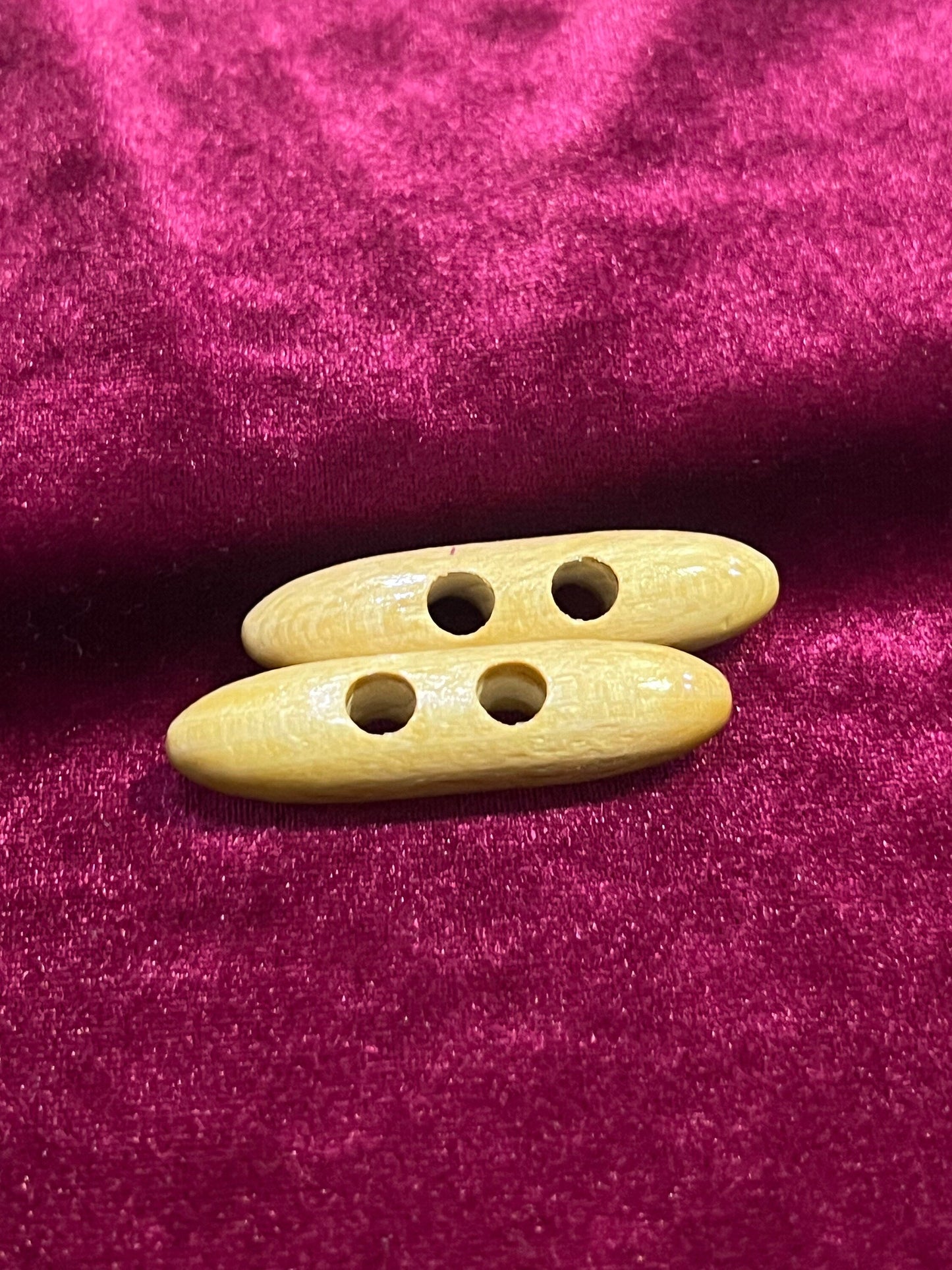 Wooden Toggle Buttons, Vintage Toggle Button, Sewing, Knitting, knitwear button, knitwear buckle, toggles, knitwear toggle