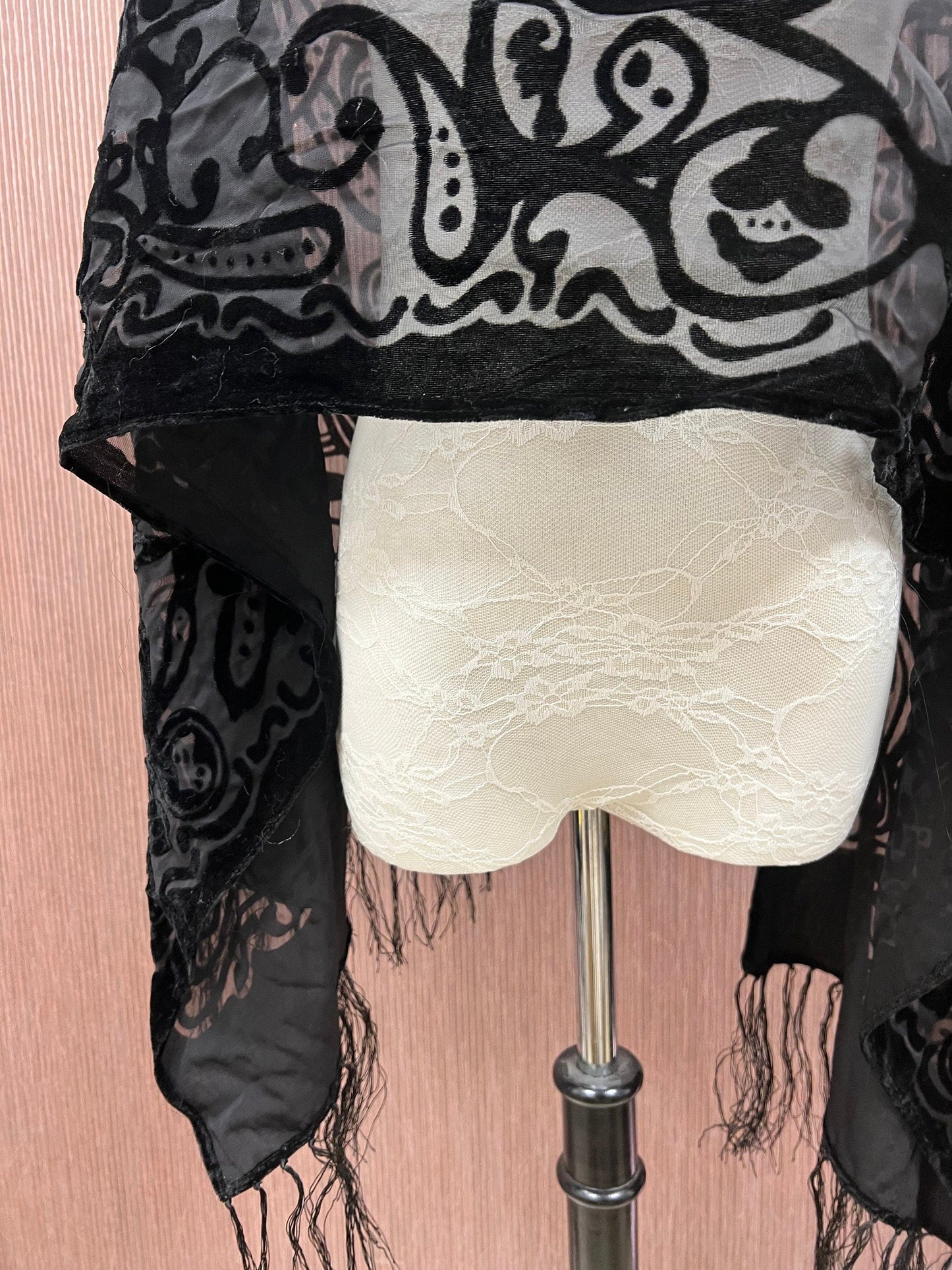 Beautiful Shawls, Wedding Shawls, Wedding scarfs, Fur Shawls, Embroidered shawl, White Shawls, Soft Shawl, Soft large scarf, skirt wrap