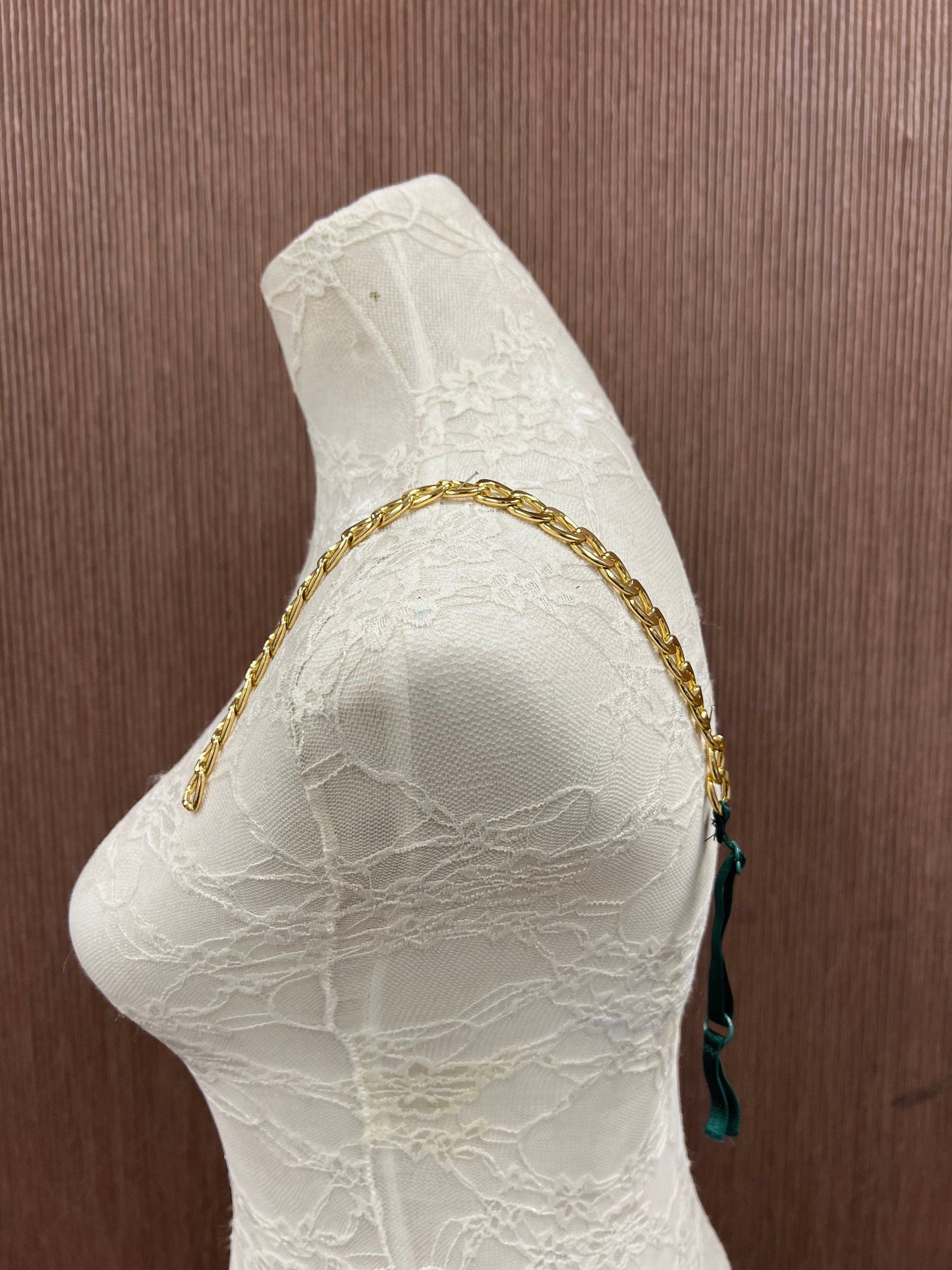 7mm Green with gold chain Adjustable Bra Straps, Fashion Bra Straps, Straps for Lingerie, Tops, Underwear, Swimwear, bra accessories, chain