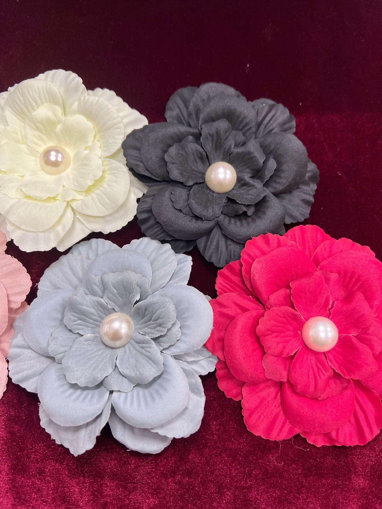 Flower Brooch, Wedding Corsage, Wedding Accessories, Bridal Flowers brooches, Flower brooches made from fabric