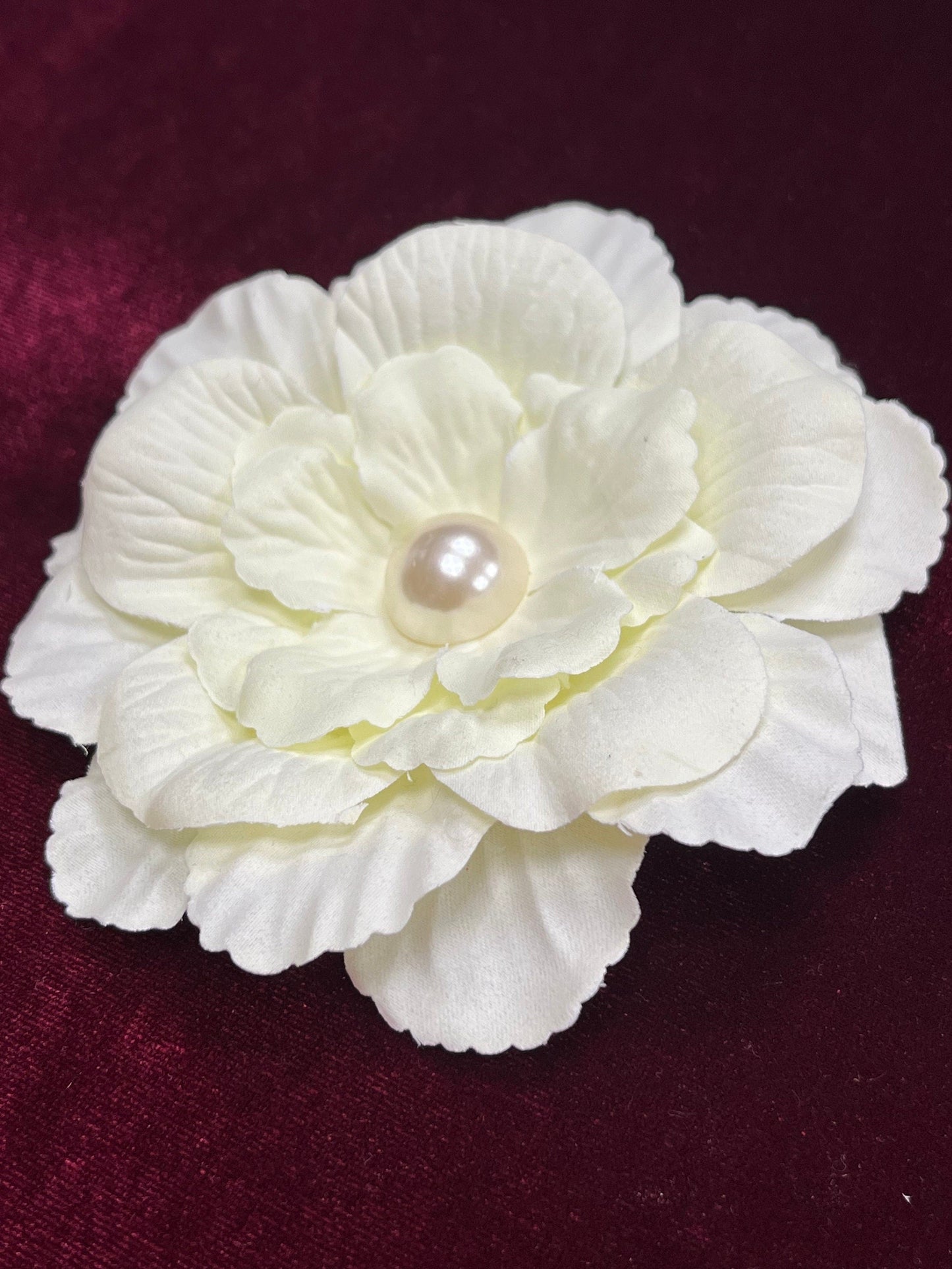 Flower Brooch, Wedding Corsage, Wedding Accessories, Bridal Flowers brooches, Flower brooches made from fabric