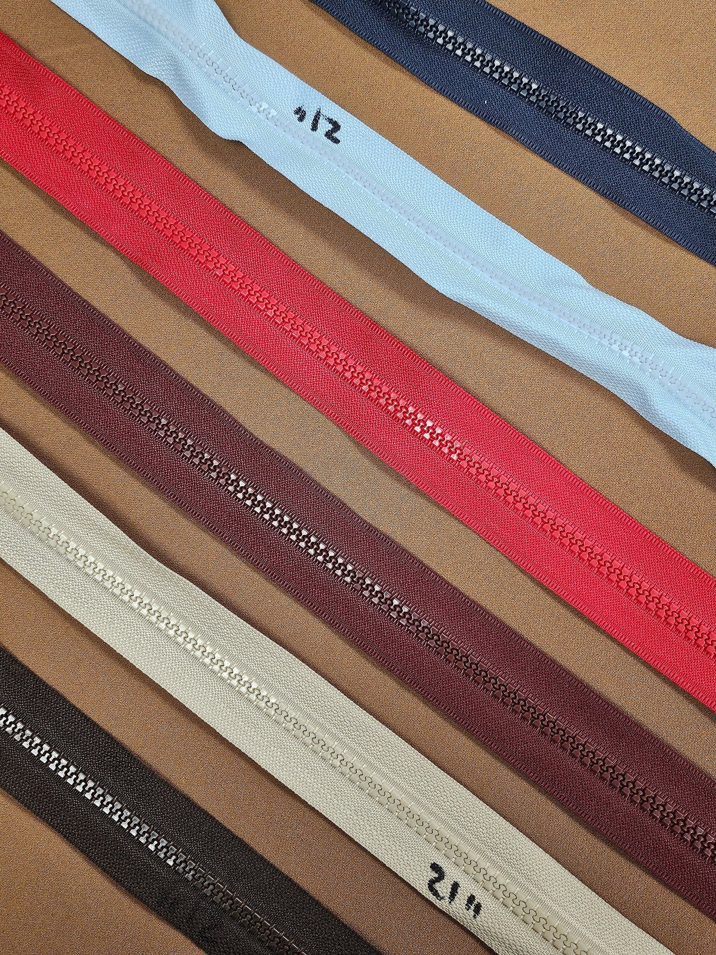 21" Open-ended zips, Metal Puller/slider, Plastic Teeth, plastic zips, open end zips, plastic open zips, hoody zips, jacket zips