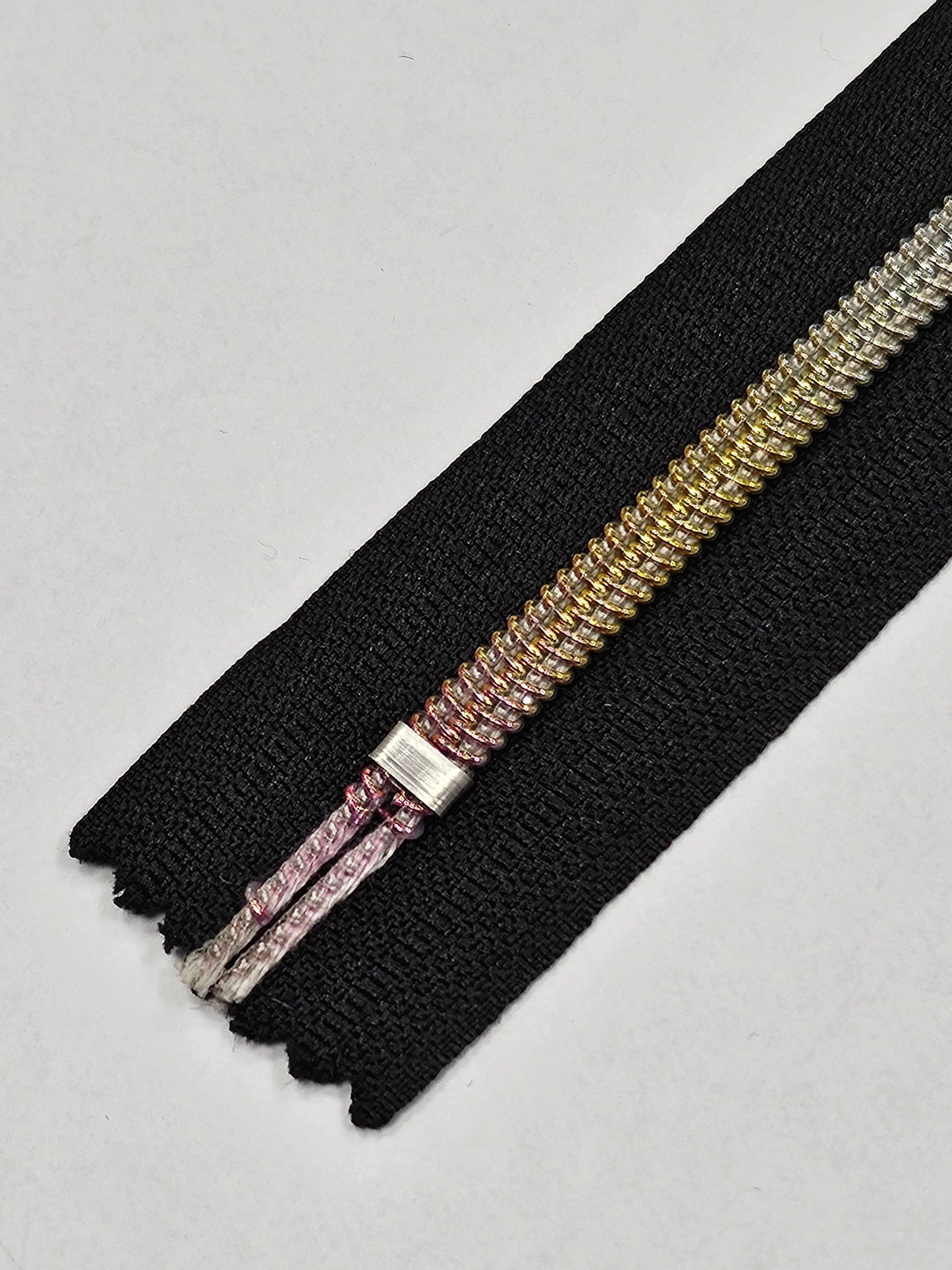 6" Closed ended Zip, rainbow chrome zip, metal slider/puller
