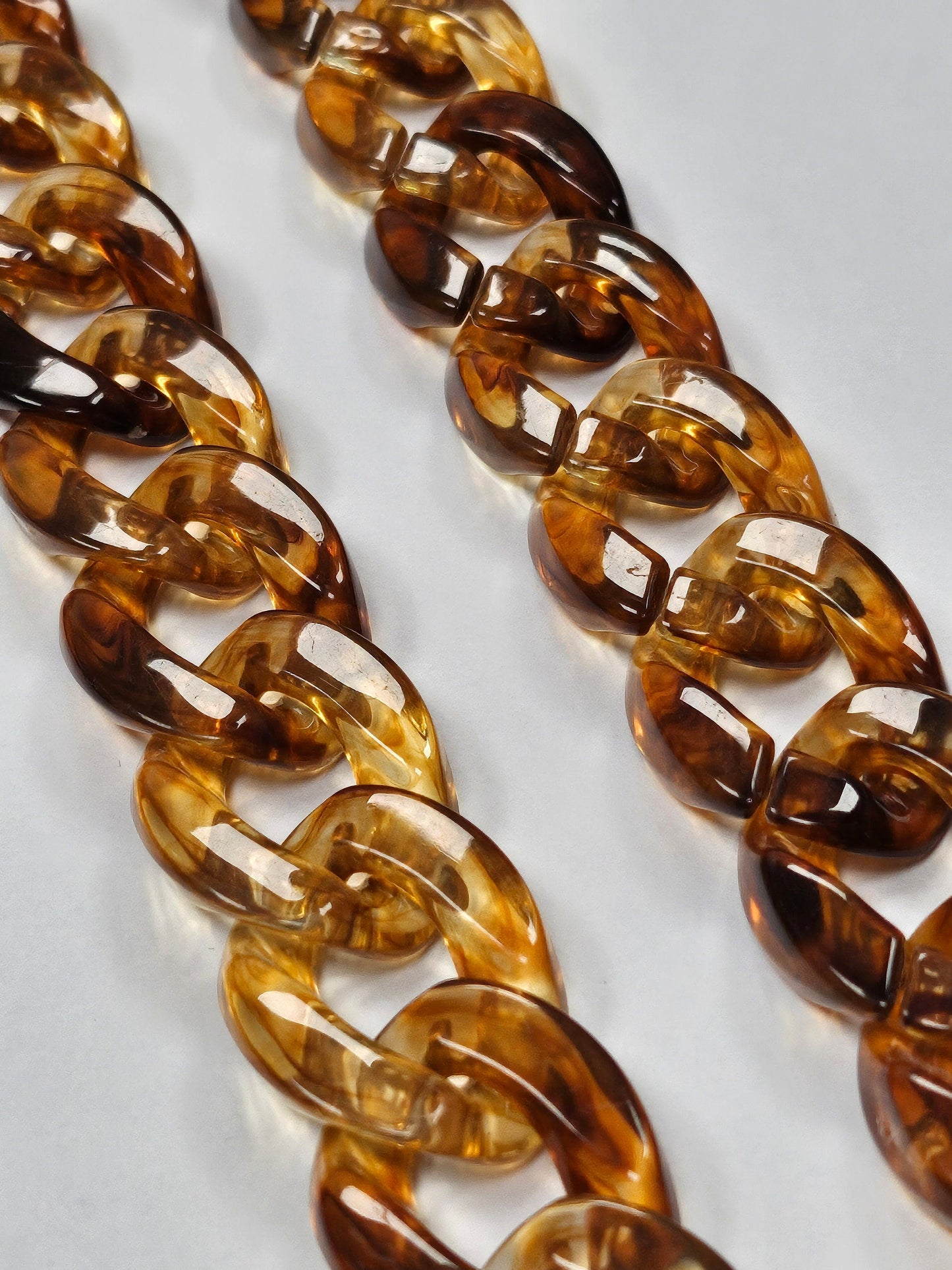 Horn chain, Amber Chain, Plastic chain, Decorative chain
