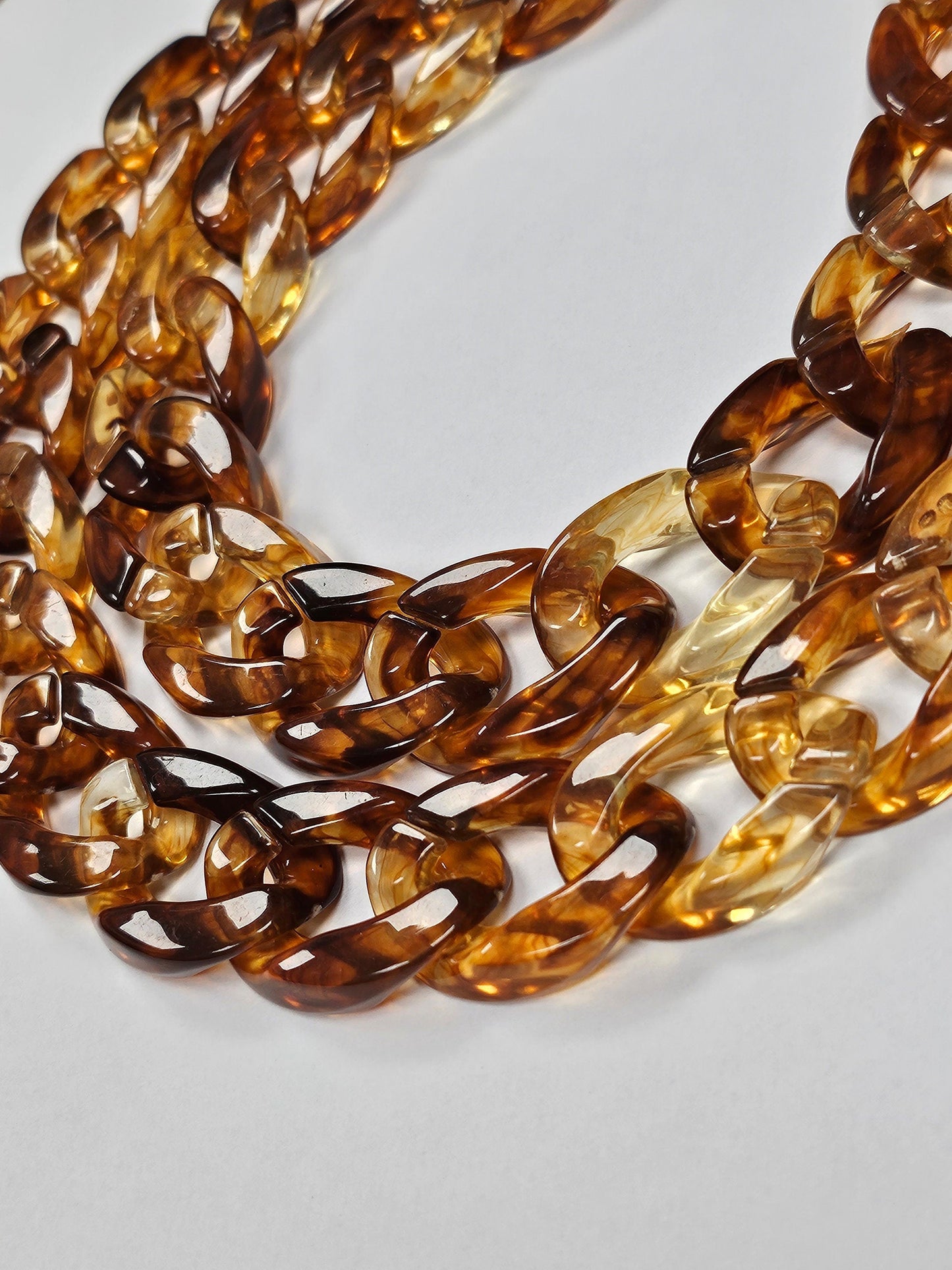 Horn chain, Amber Chain, Plastic chain, Decorative chain