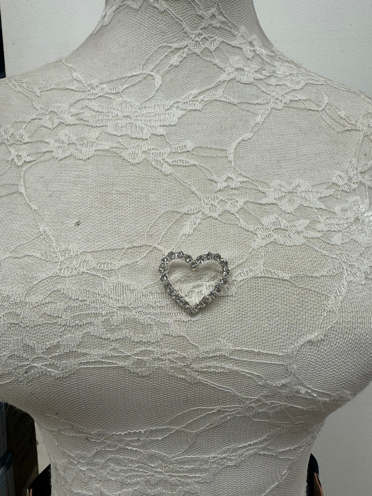 Heart brooch, brooch, love brooch, brooches, heart diamanté brooch