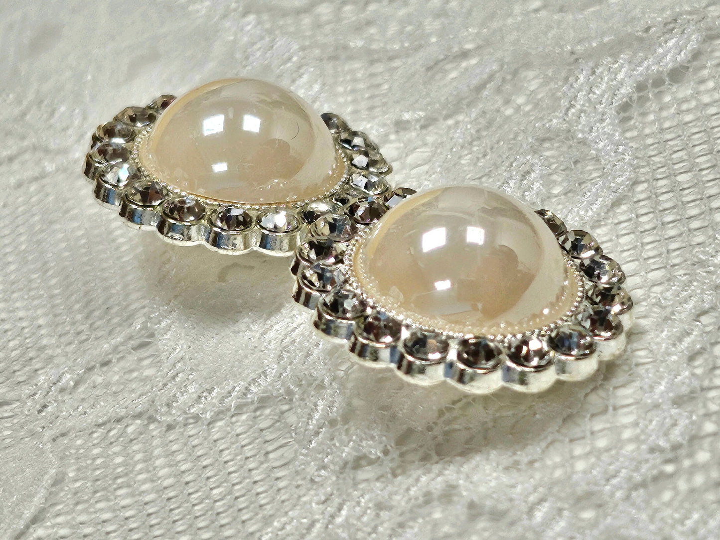 34L 21mm Silver pearl diamante shank buttons, silver buttons, pearl Button, diamante button, metal shank button