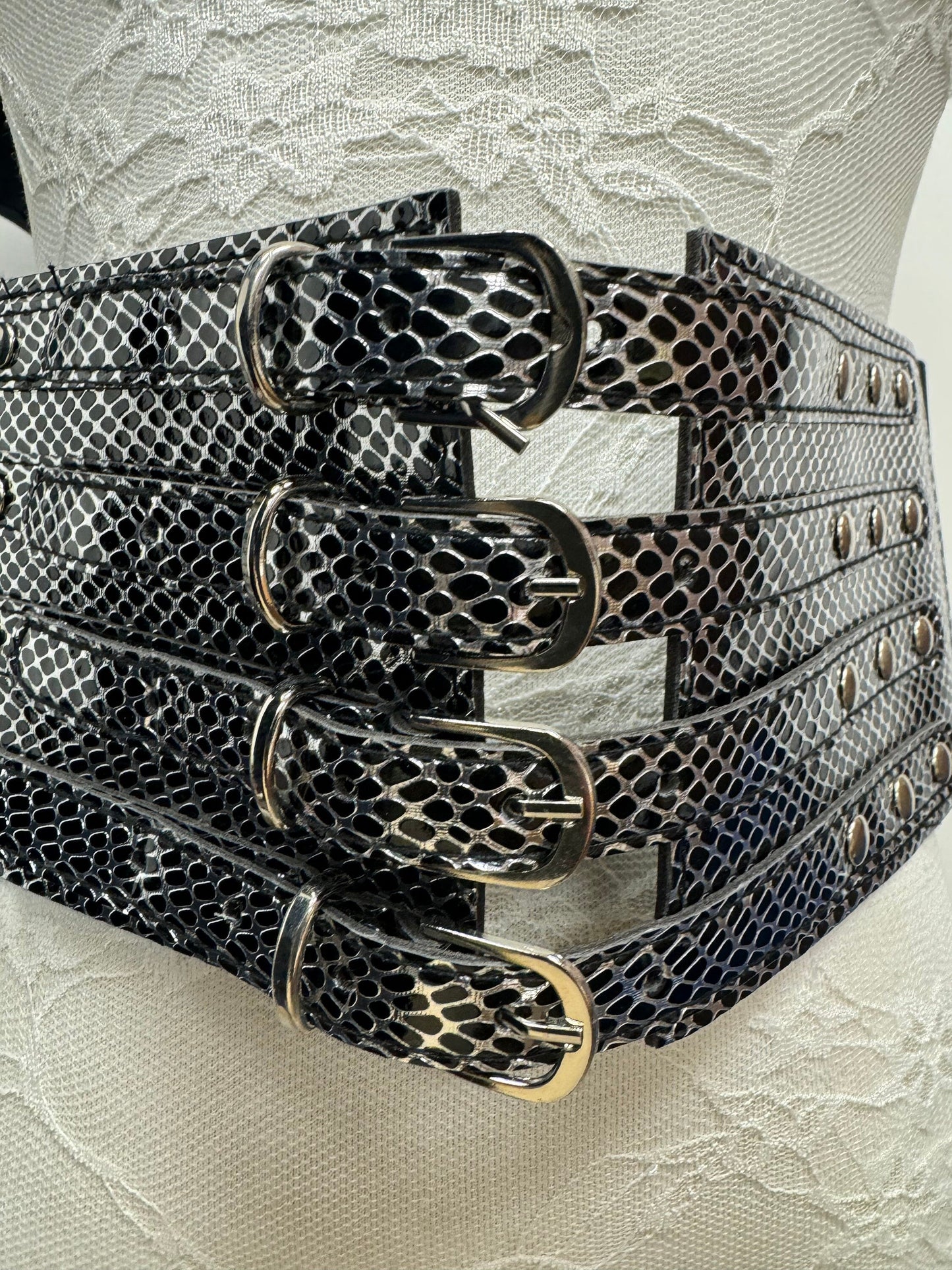 Plus size belt, Elastic belt, snake belt, faux snake belt, corset belt, faux skin corset belt, 4” belt