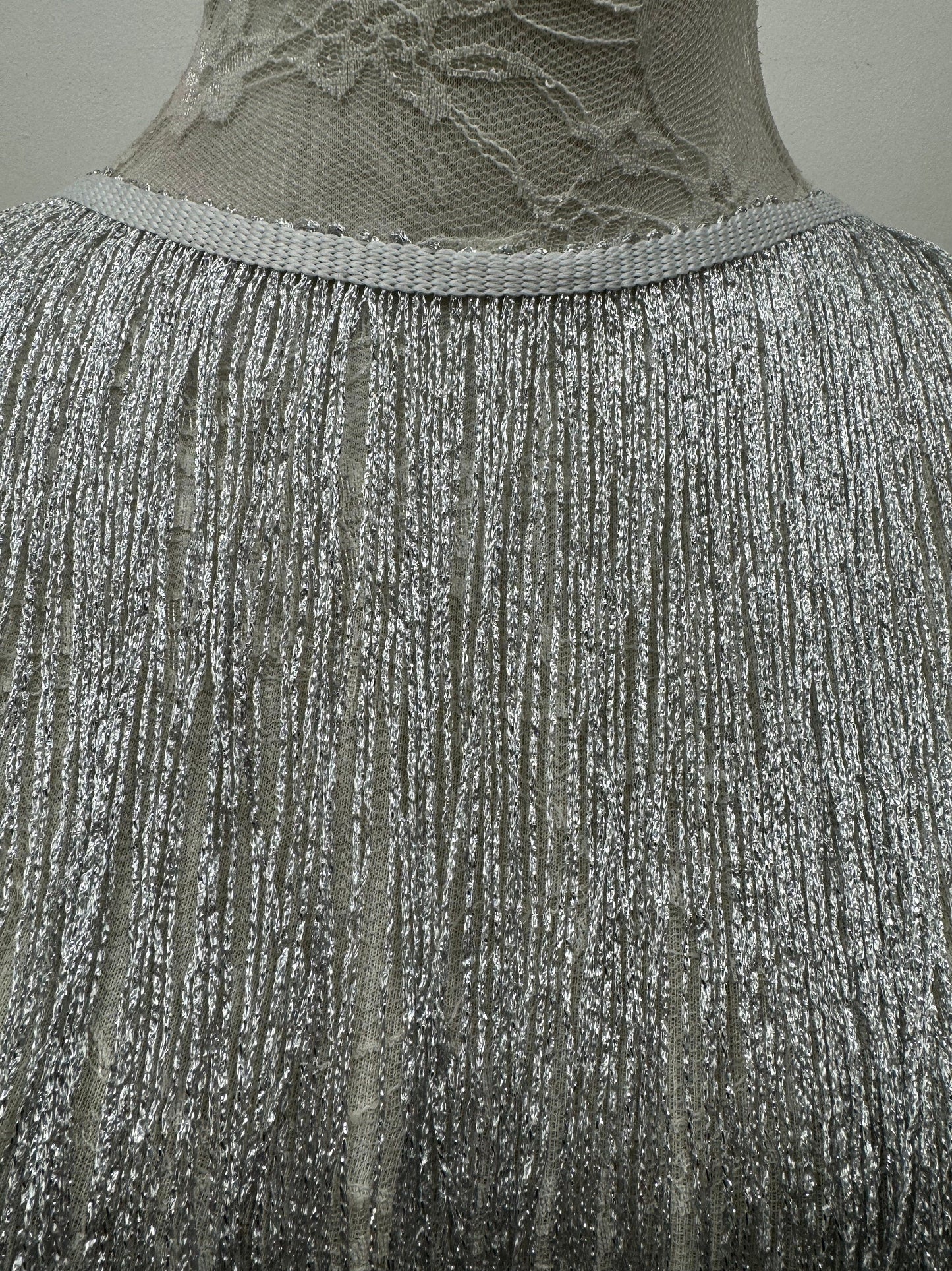 Dancewear fringe, festival fringe, Silver fringe, lurex fringe, silver lurex fringe, 25cm fringe