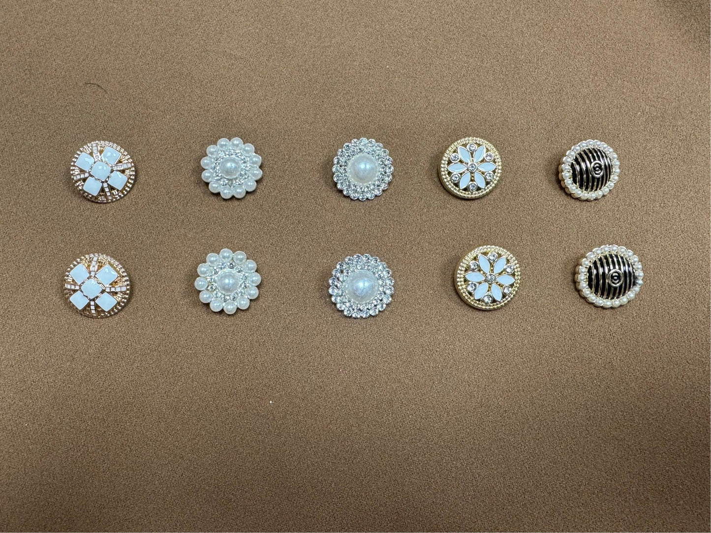 32L- 21mm buttons, metal buttons, designer buttons, coat buttons, fashion buttons, diamanté pearl buttons, buttons