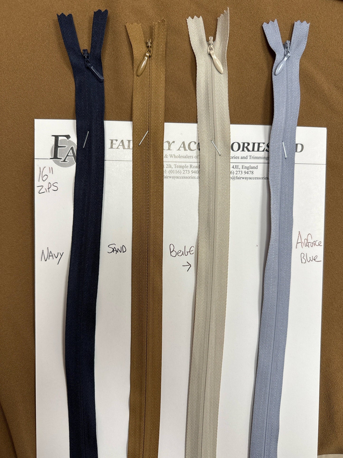 16" zips, 41cm zips, invisible zips, coloured zips, dress zips, cc4 zippers, concealed zips, zippers