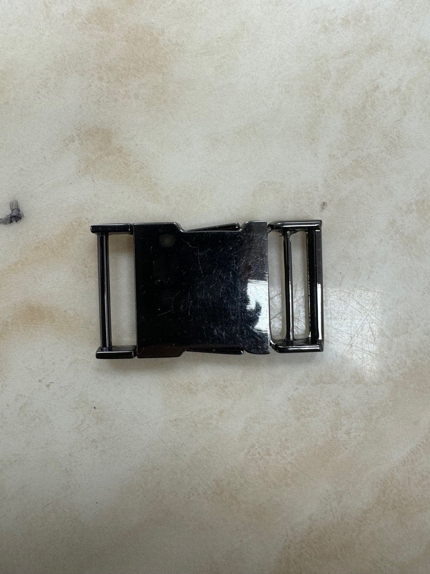 rucksack buckle, 2 part buckle, seat belt buckle, buckle, two part buckles, fashion buckles, metal buckles, clasps